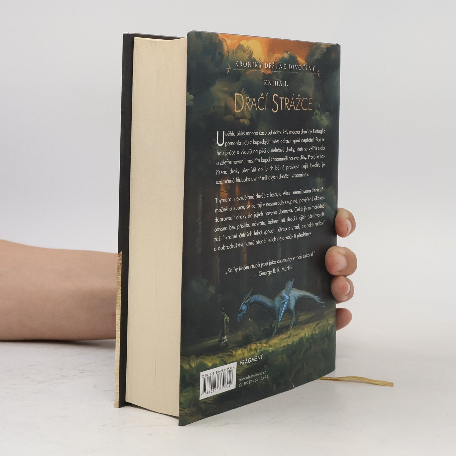 Robin Hobb Kroniky Deštné divočiny. Dračí strážce