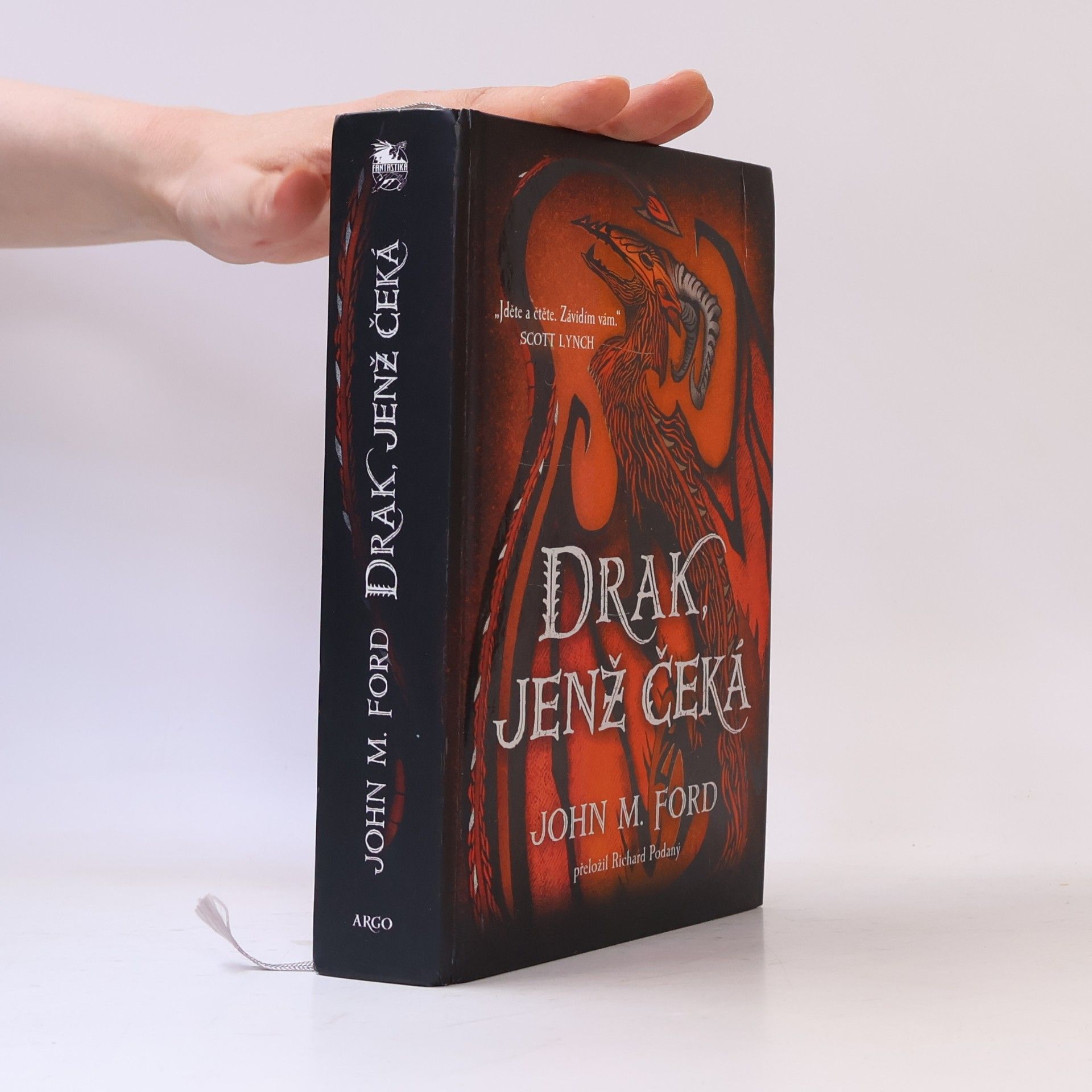 John M. Ford Drak, jenž čeká