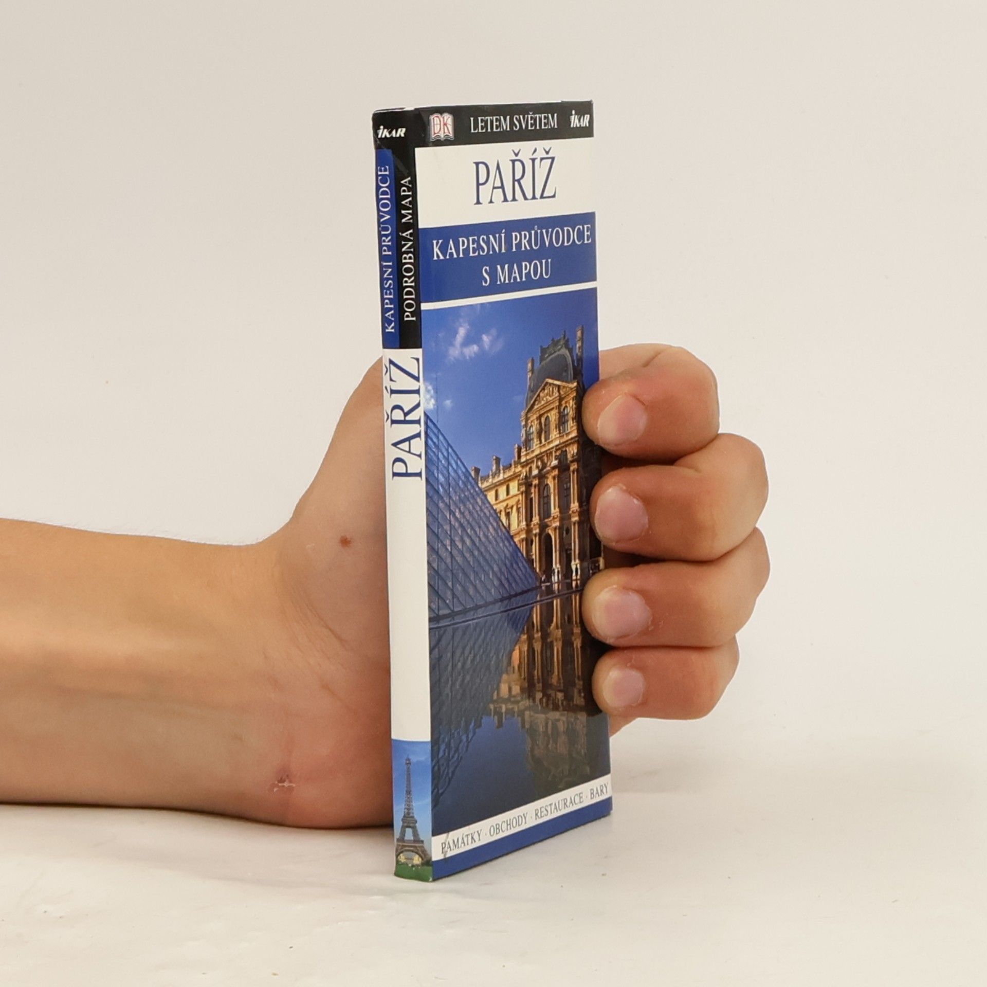 Paříž : kapesní průvodce s mapou