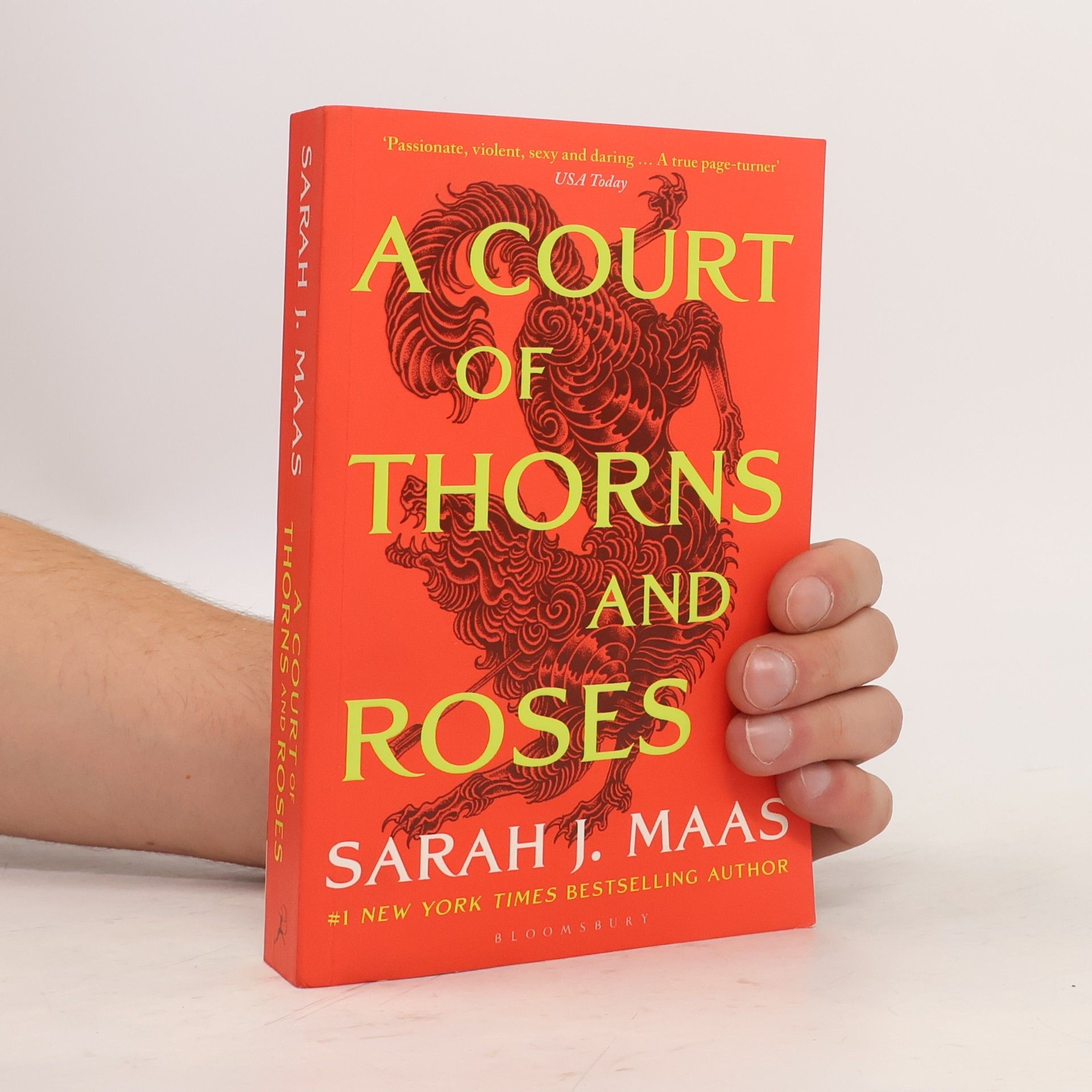 Sarah J. Maas A Court of Thorns and Roses