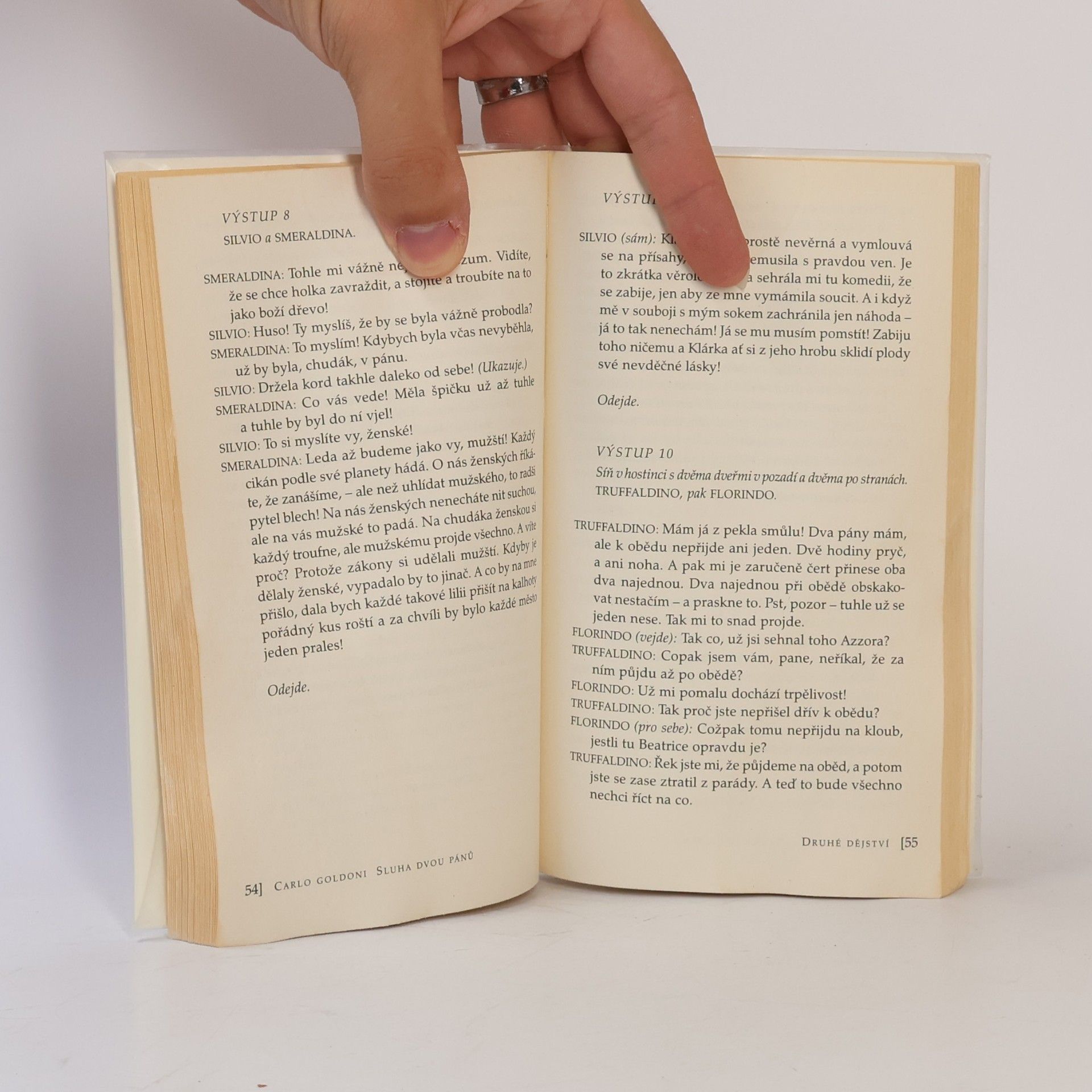 Carlo Goldoni Sluha dvou pánů : komedie o 3 dějstvích