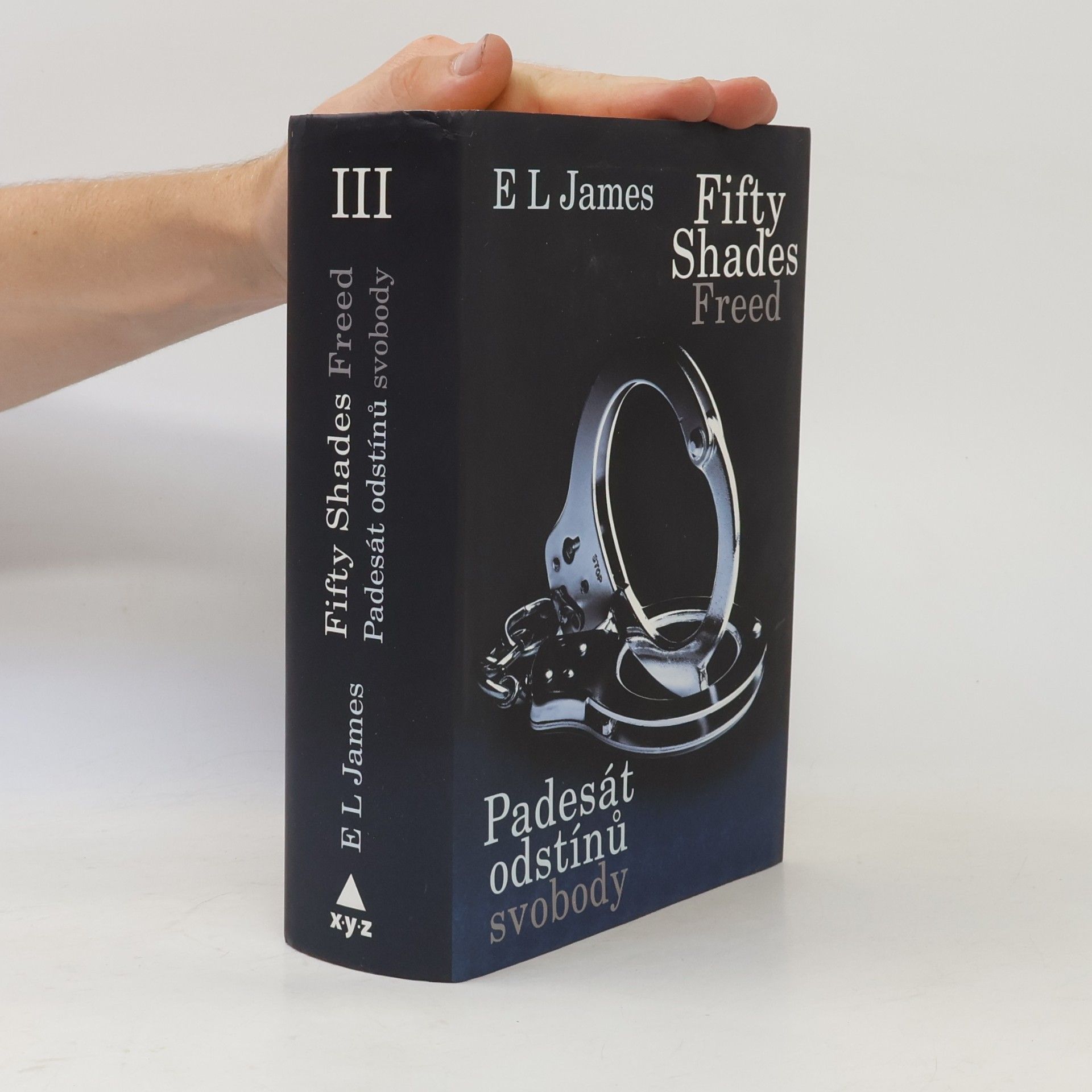 E. L. James Padesát odstínů svobody