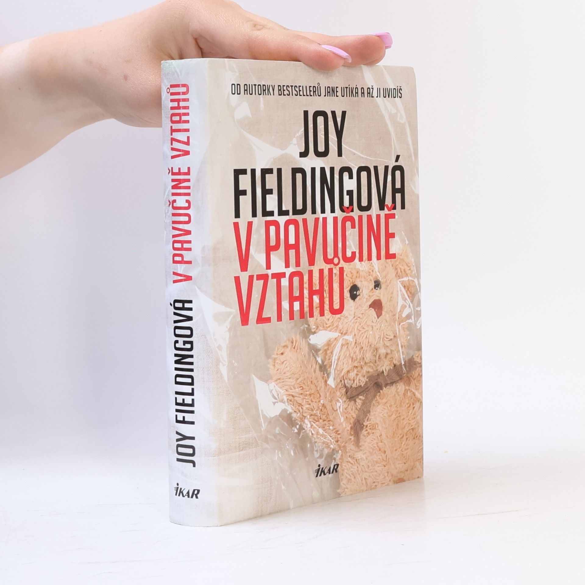 Joy Fielding V pavučině vztahů