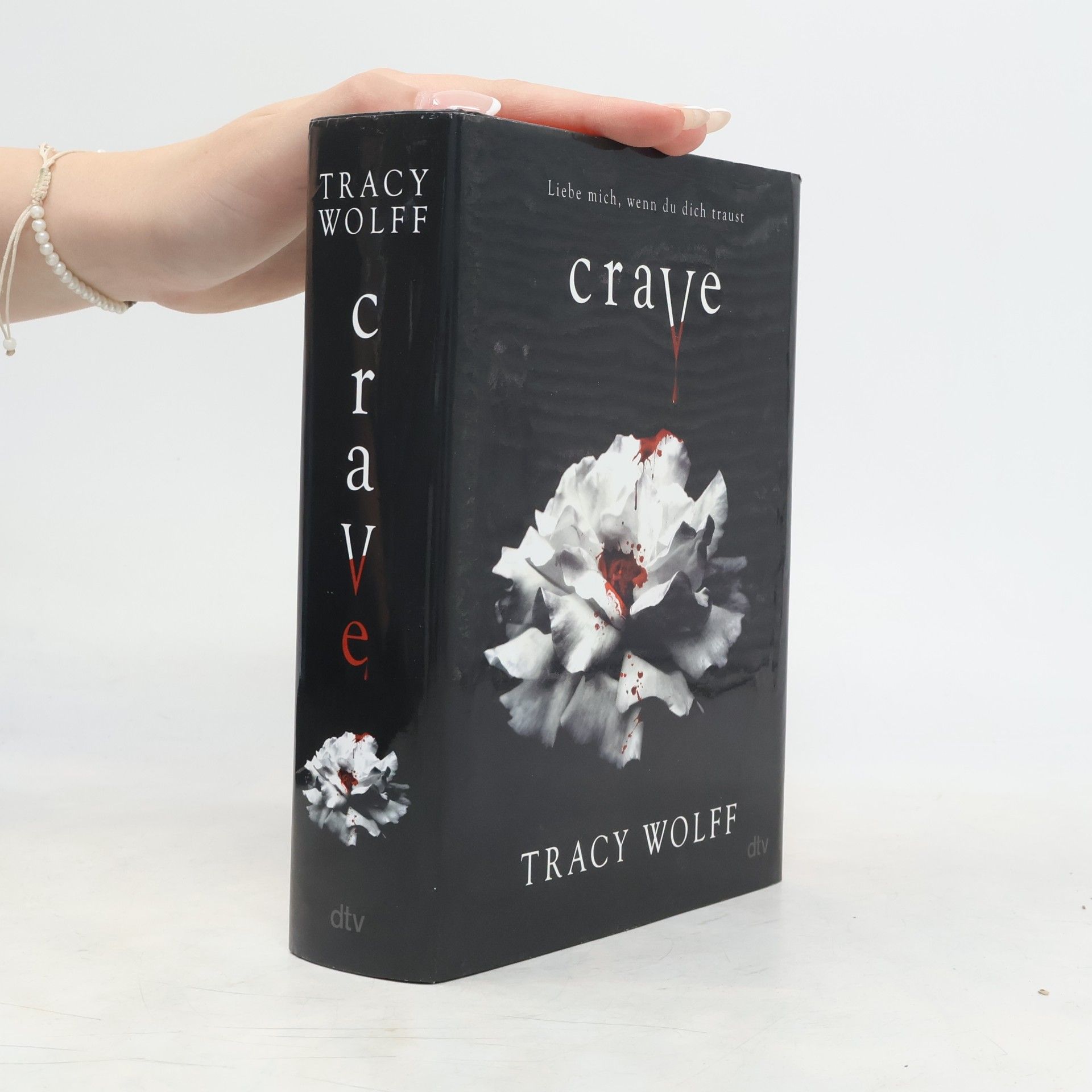 Tracy Wolff Crave