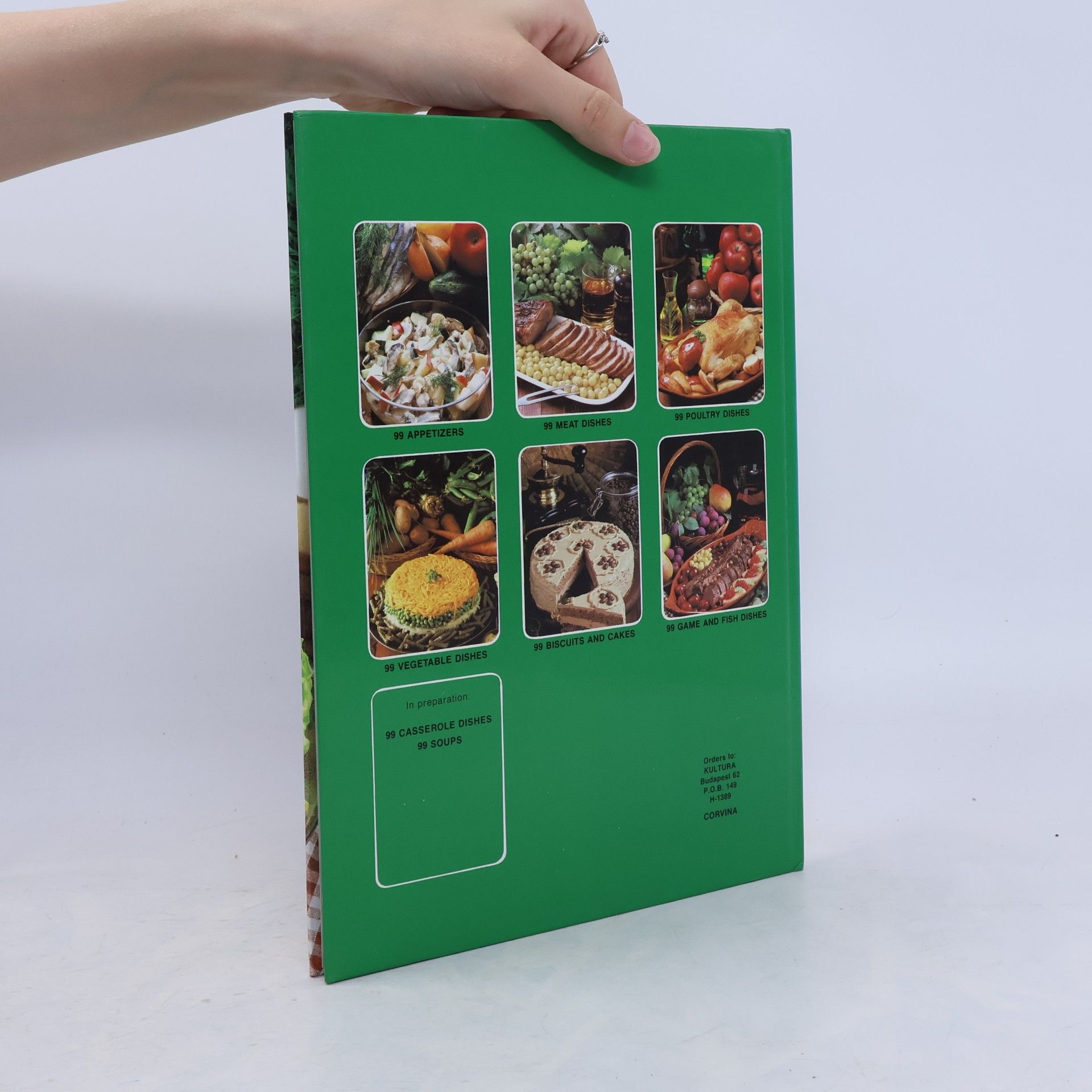 Mari Lajos 99 Salads With 33 Colour Photographs