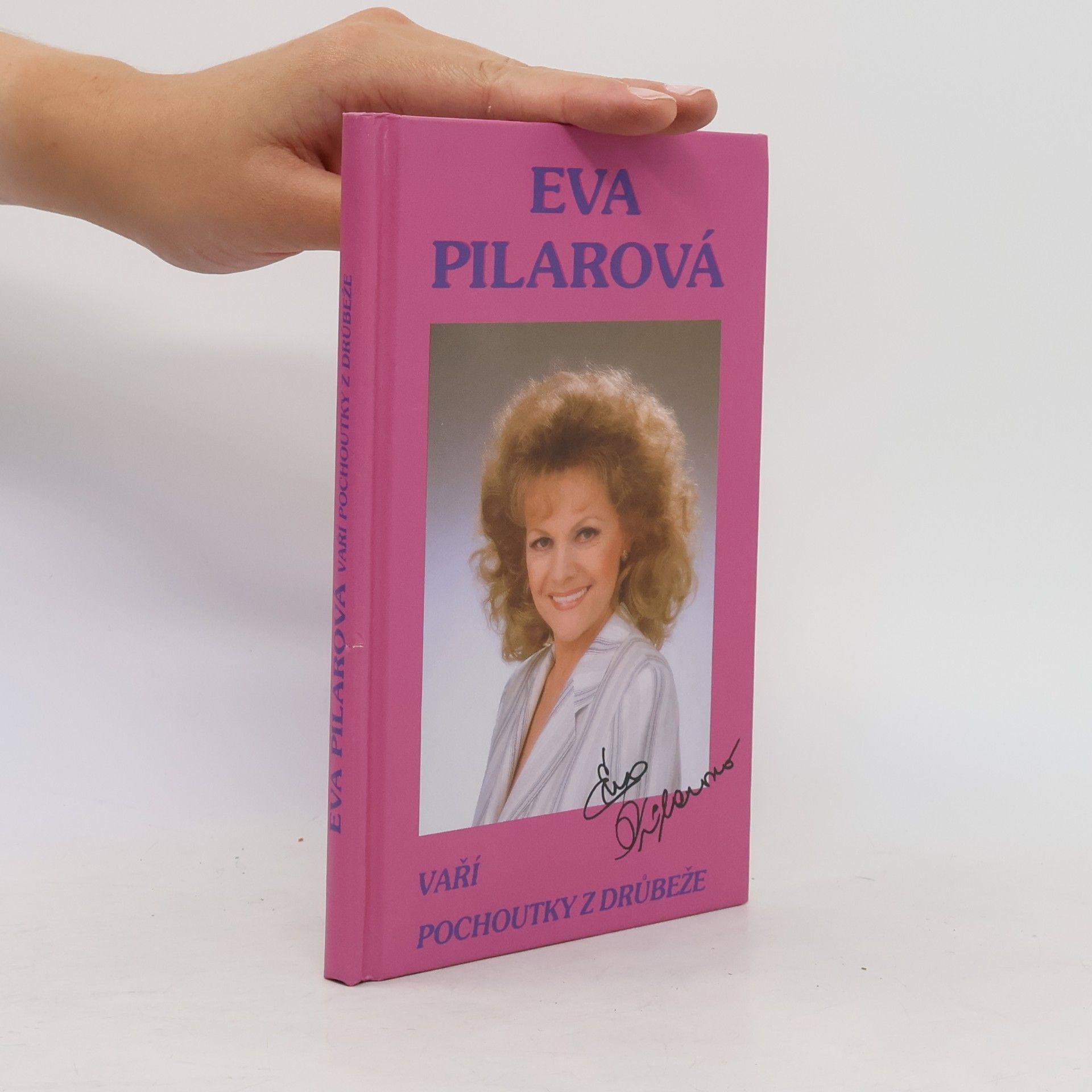 Eva Pilarová Eva Pilarová vaří pochoutky z drůbeže