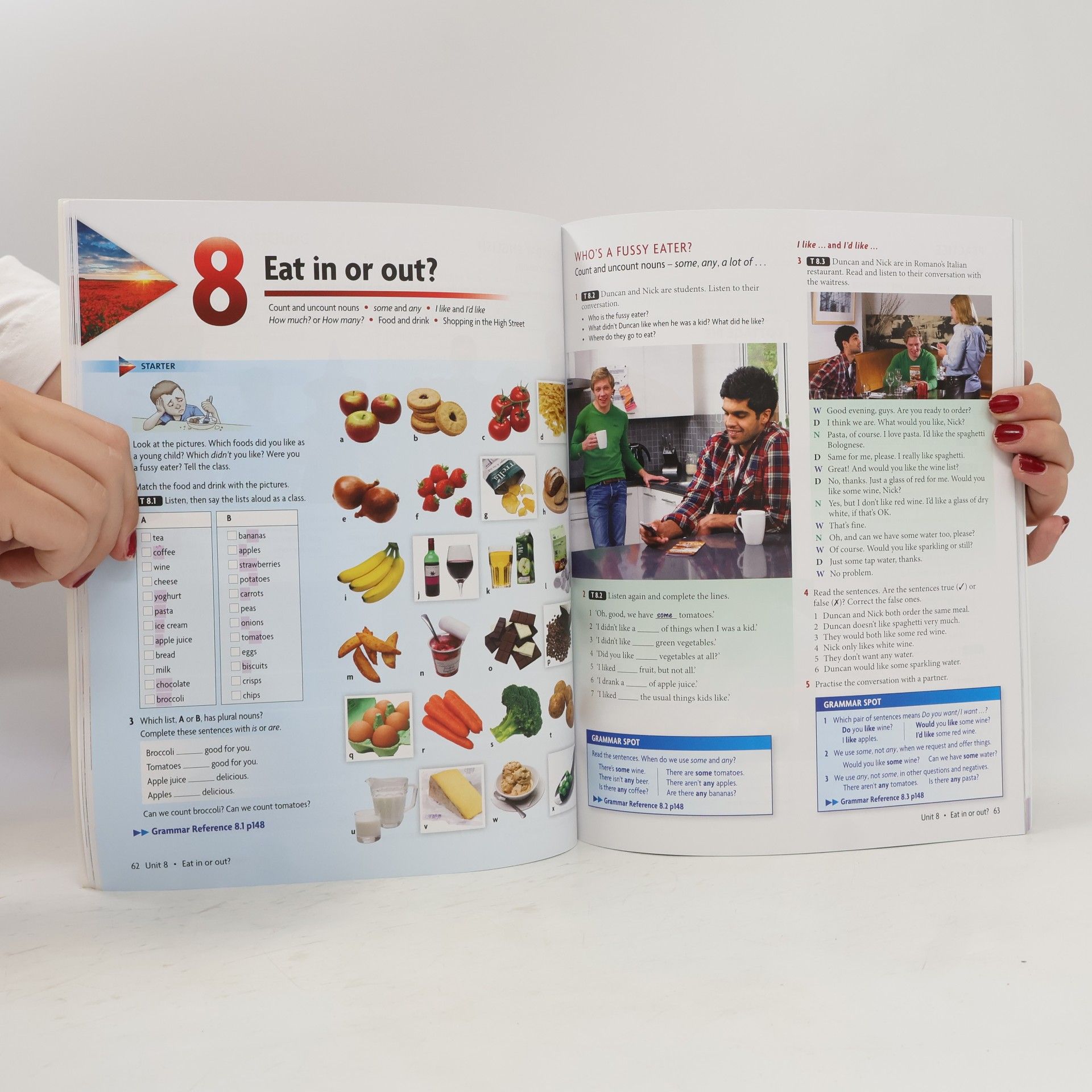 Liz Soars New Headway: Elementary student's book