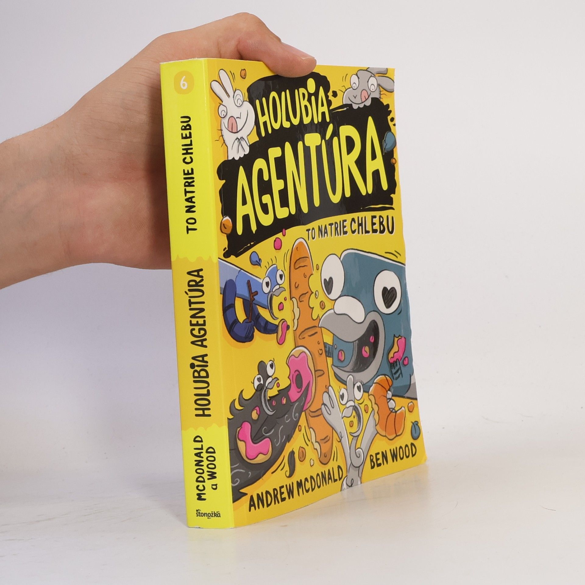 Holubia agentúra to natrie chlebu