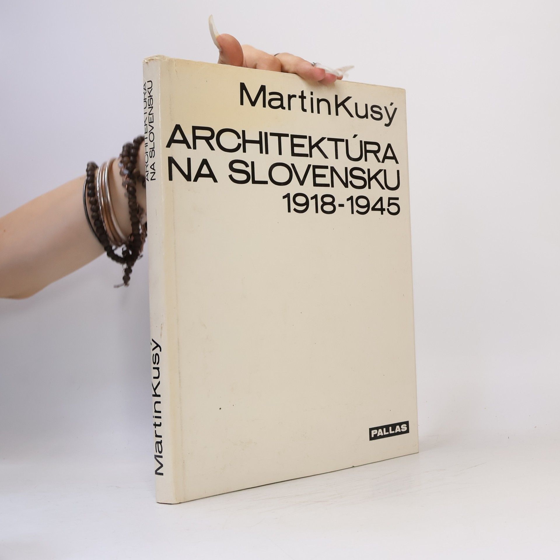 Architektúra na Slovensku 1918 - 1945