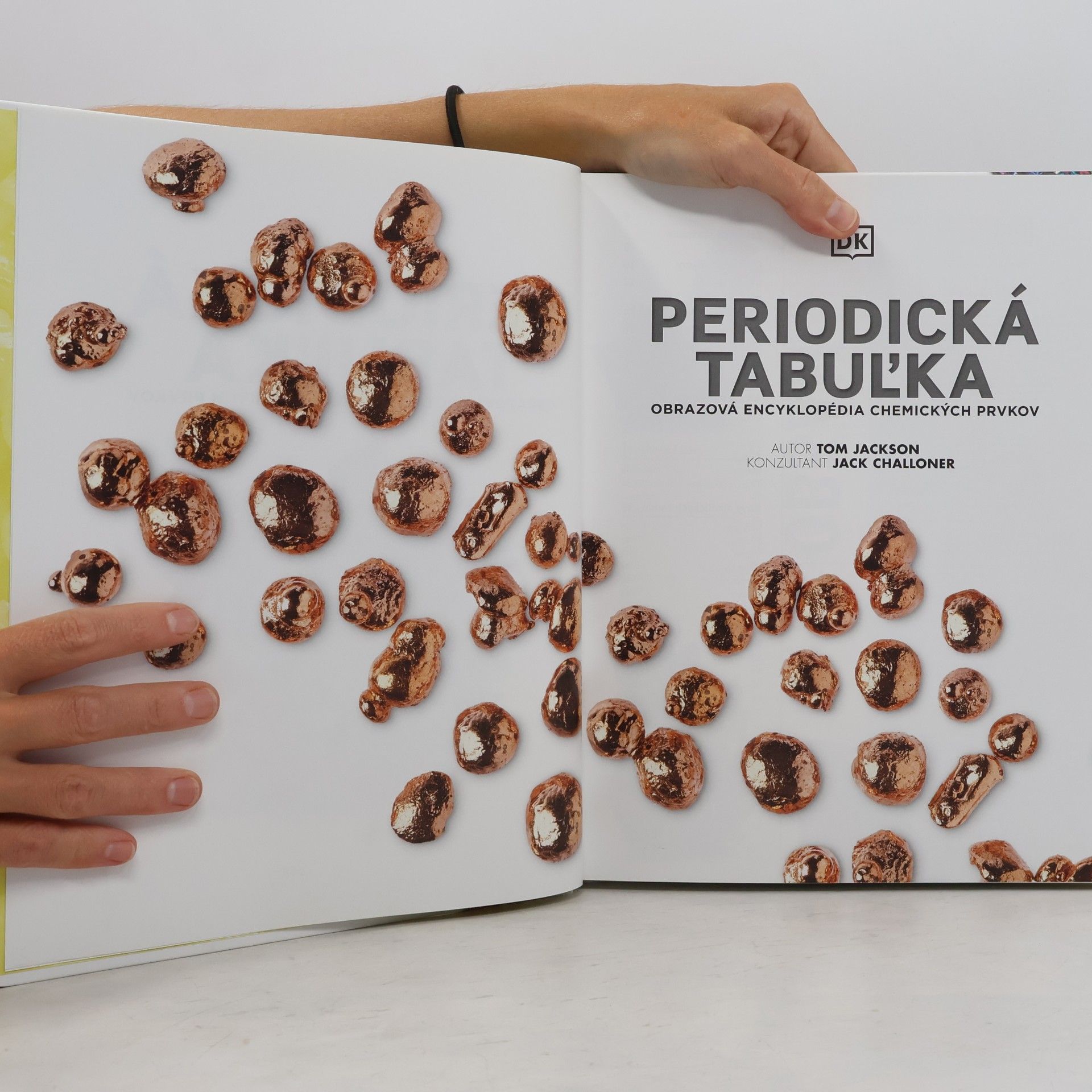 Collectif d'auteurs Periodická tabuľka. Obrazová encyklopédia chemických prvkov