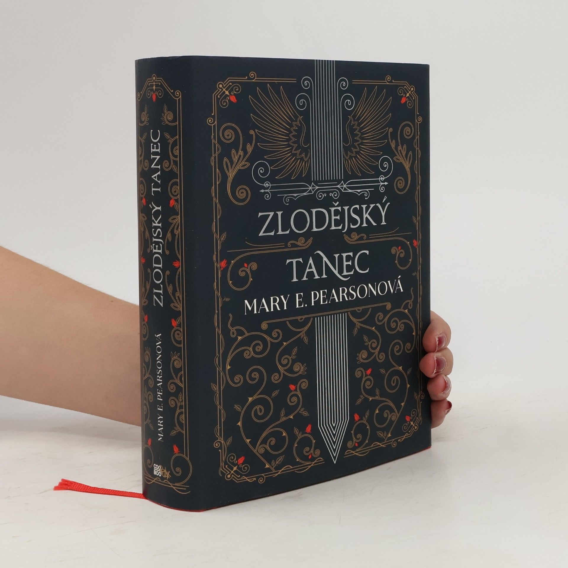 Mary E. Pearson Zlodějský tanec