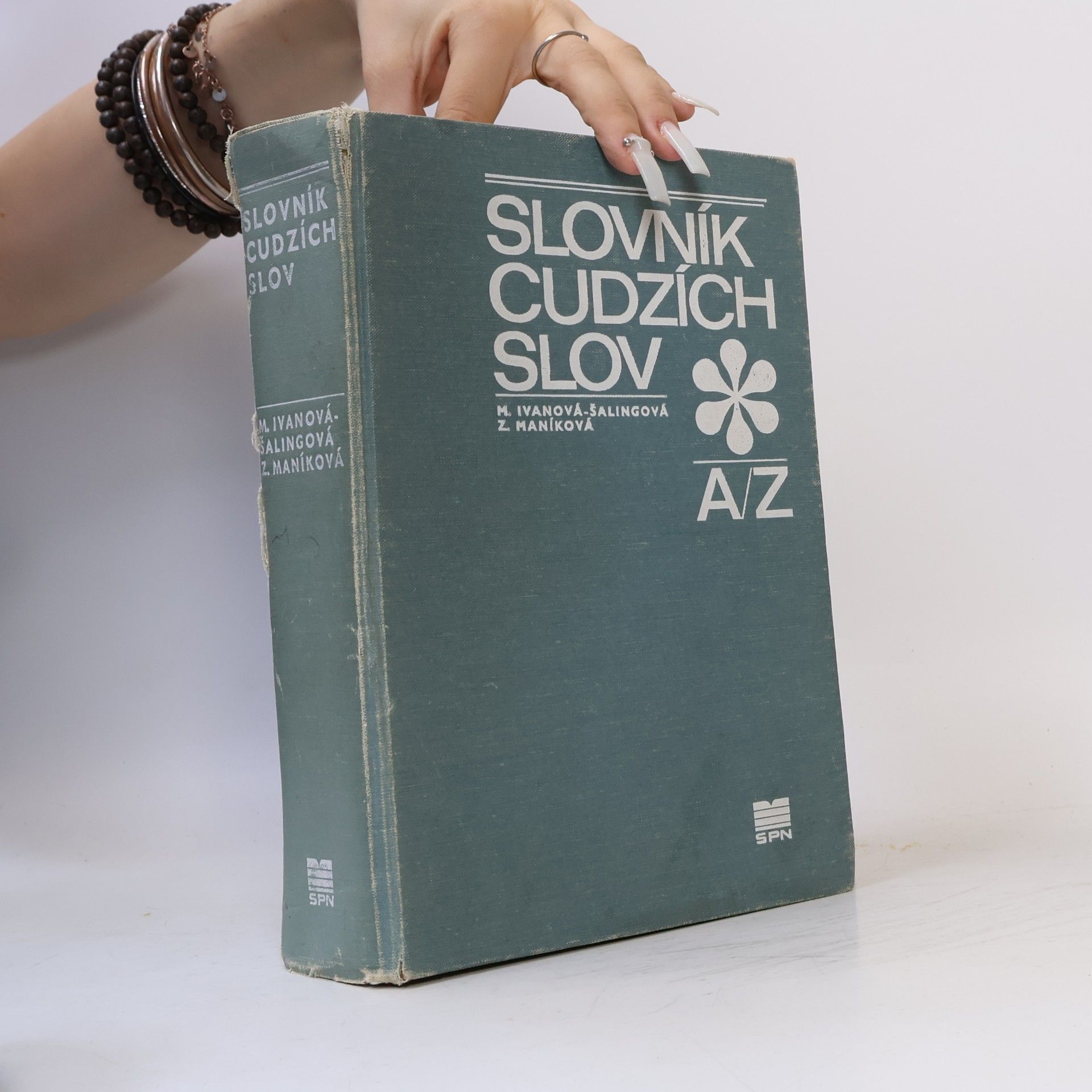 Z. Maníková Slovník cudzích slov A-Z