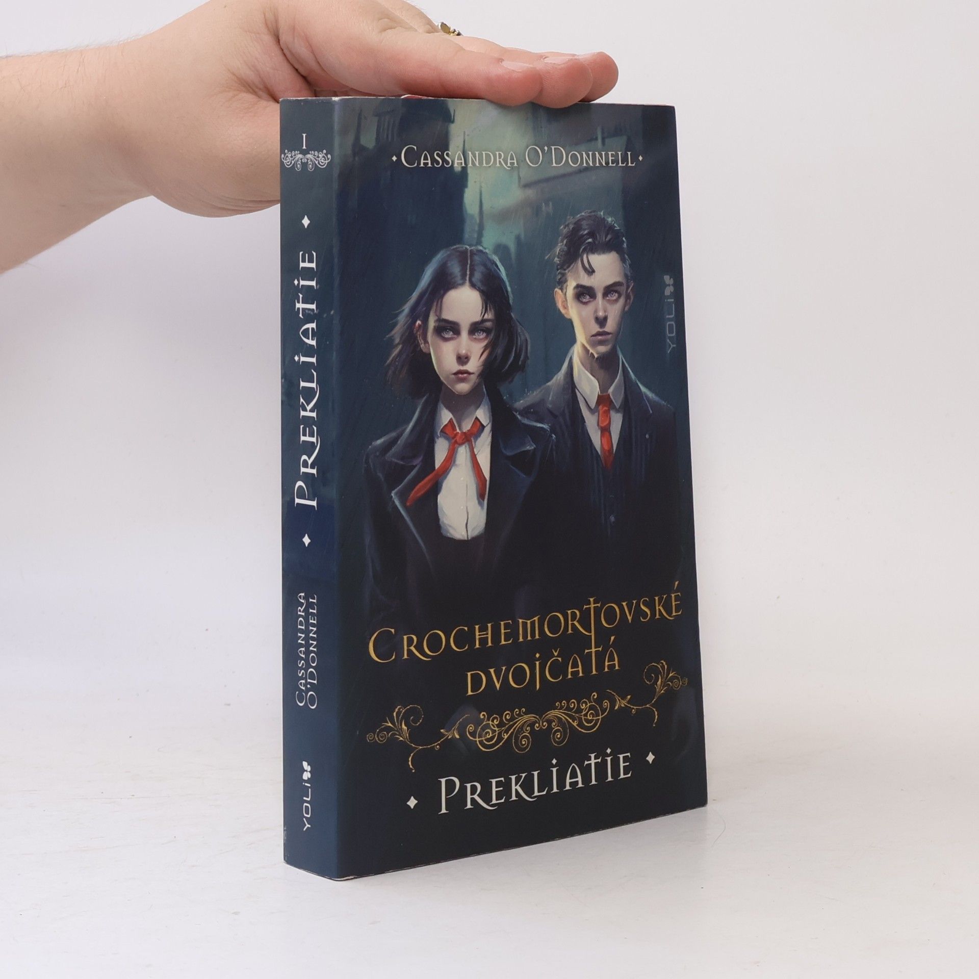 Cassandra O'Donnell Crochemortovská dvojčatá I. Prekliatie