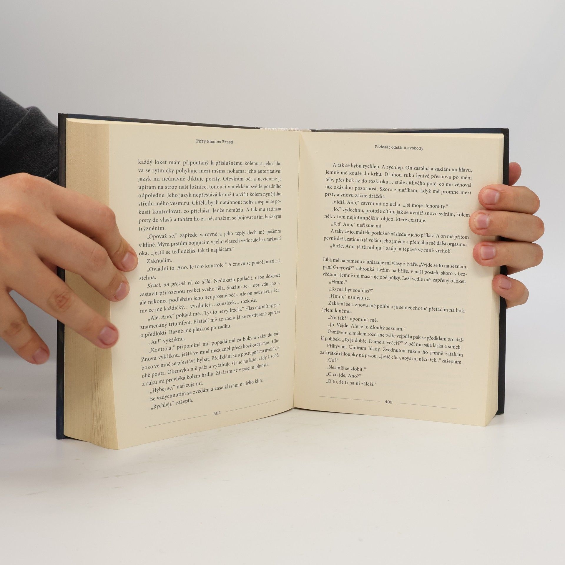 E. L. James Padesát odstínů svobody