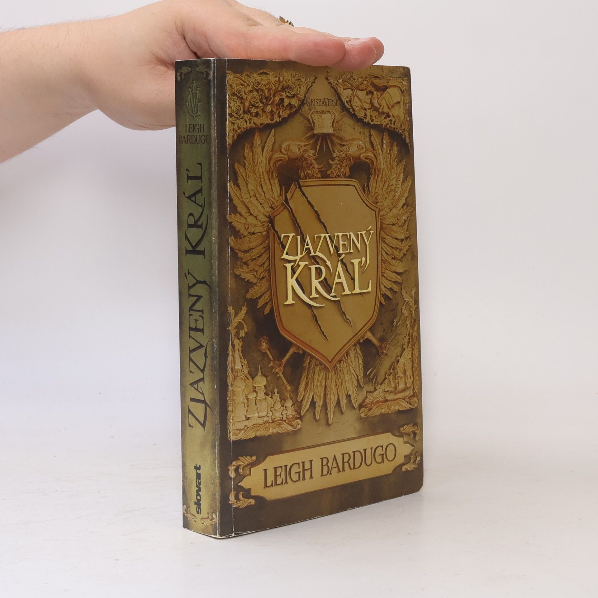 Leigh Bardugo Zjazvený kráľ
