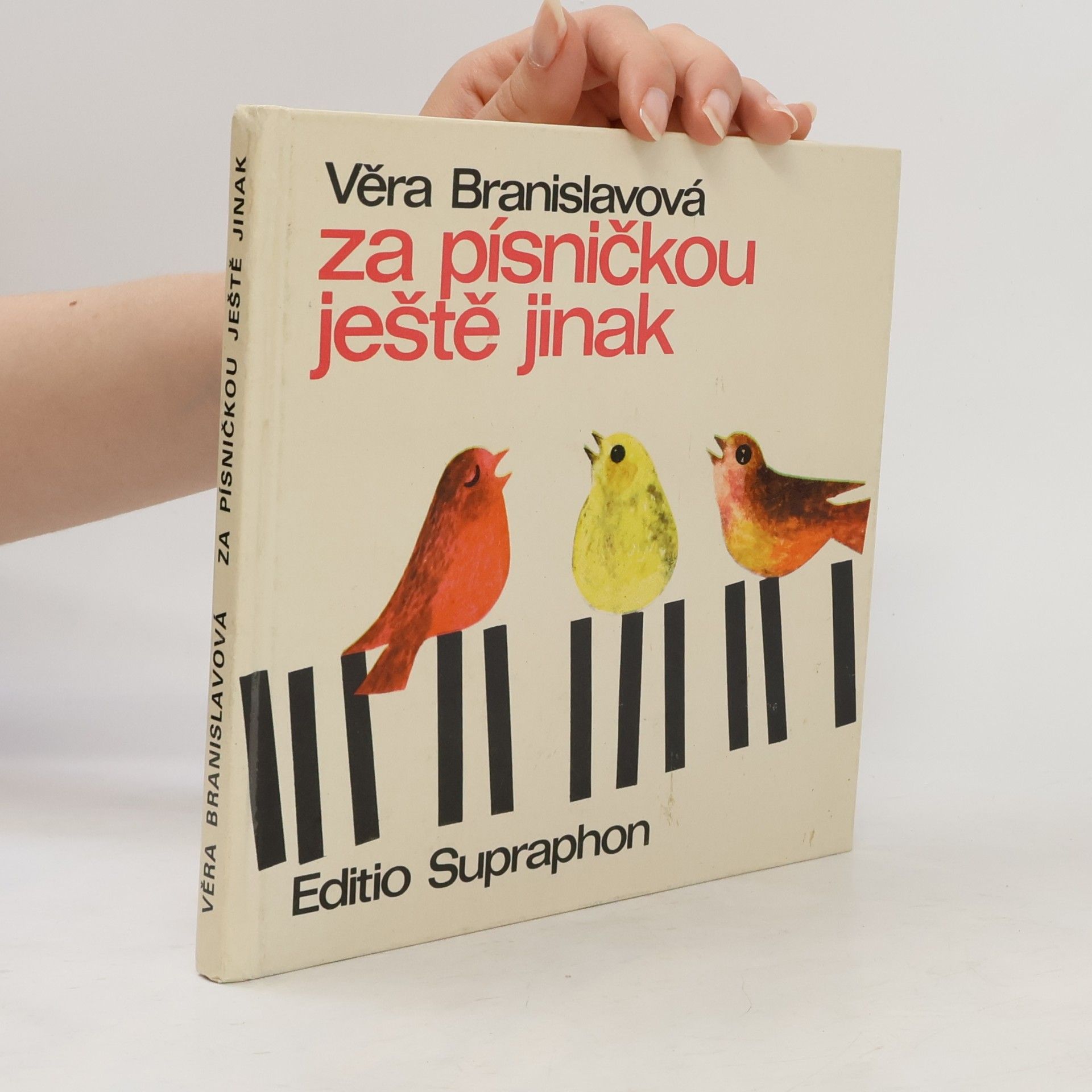 Věra Branislavová Za písničkou ještě jinak
