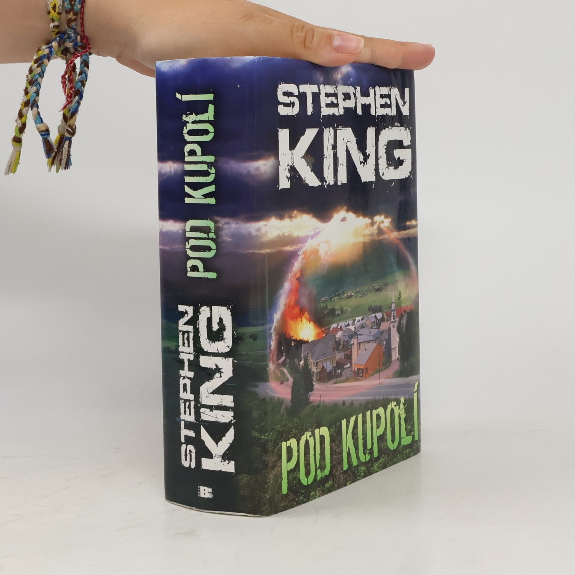 Stephen King Pod kupolí