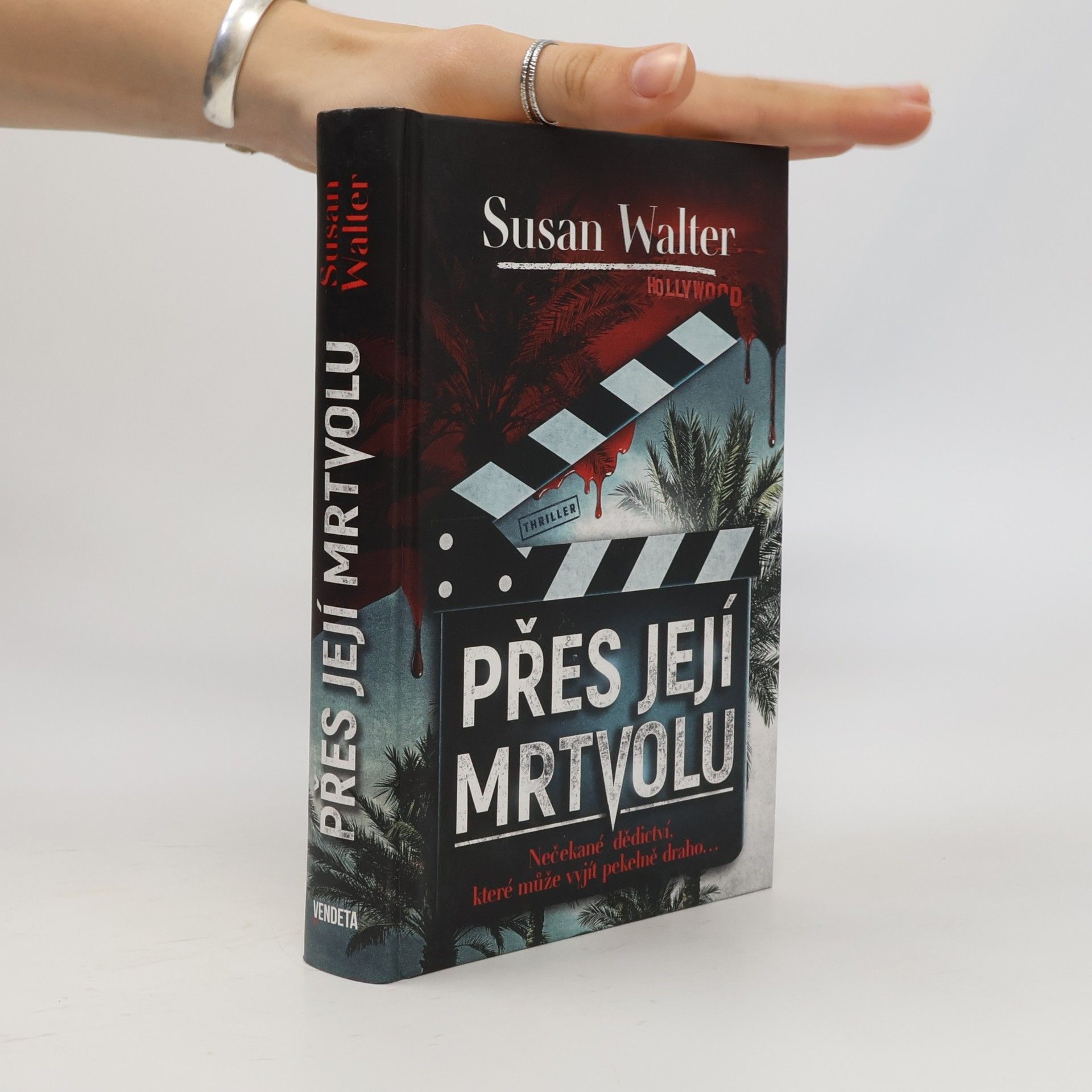 Susan Cragin Přes její mrtvolu