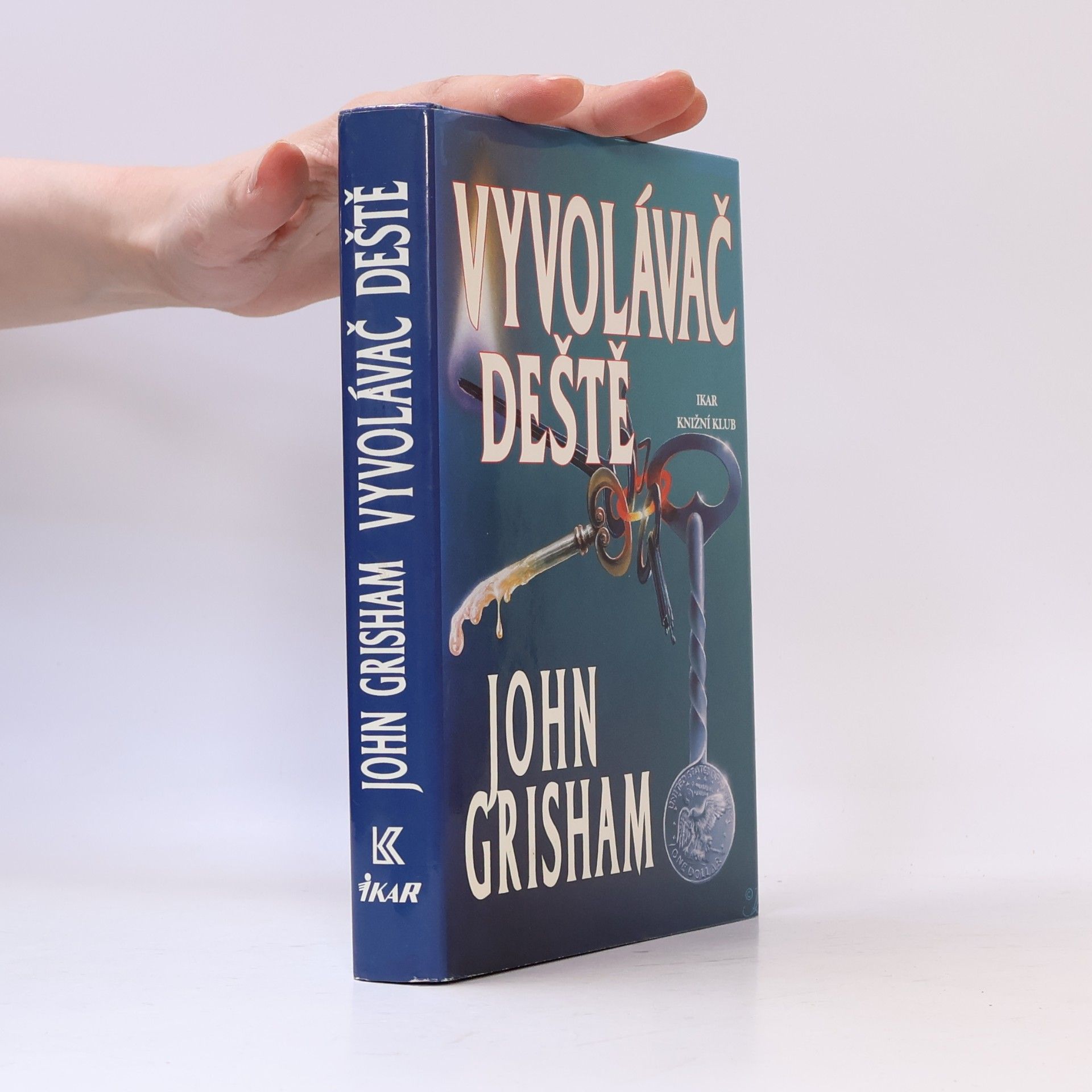 John Grisham Vyvolávač deště