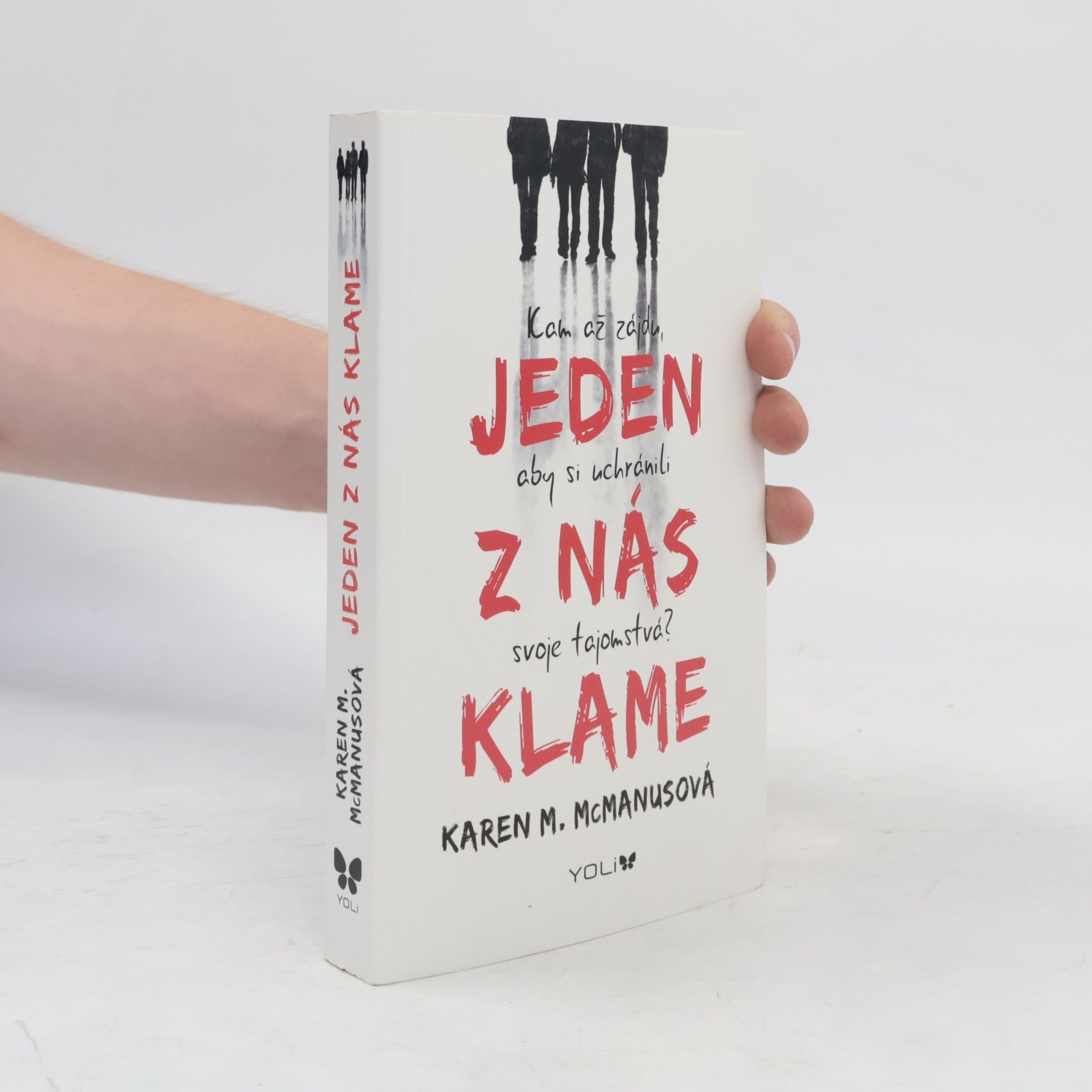 Karen M. McManus Jeden z nás klame