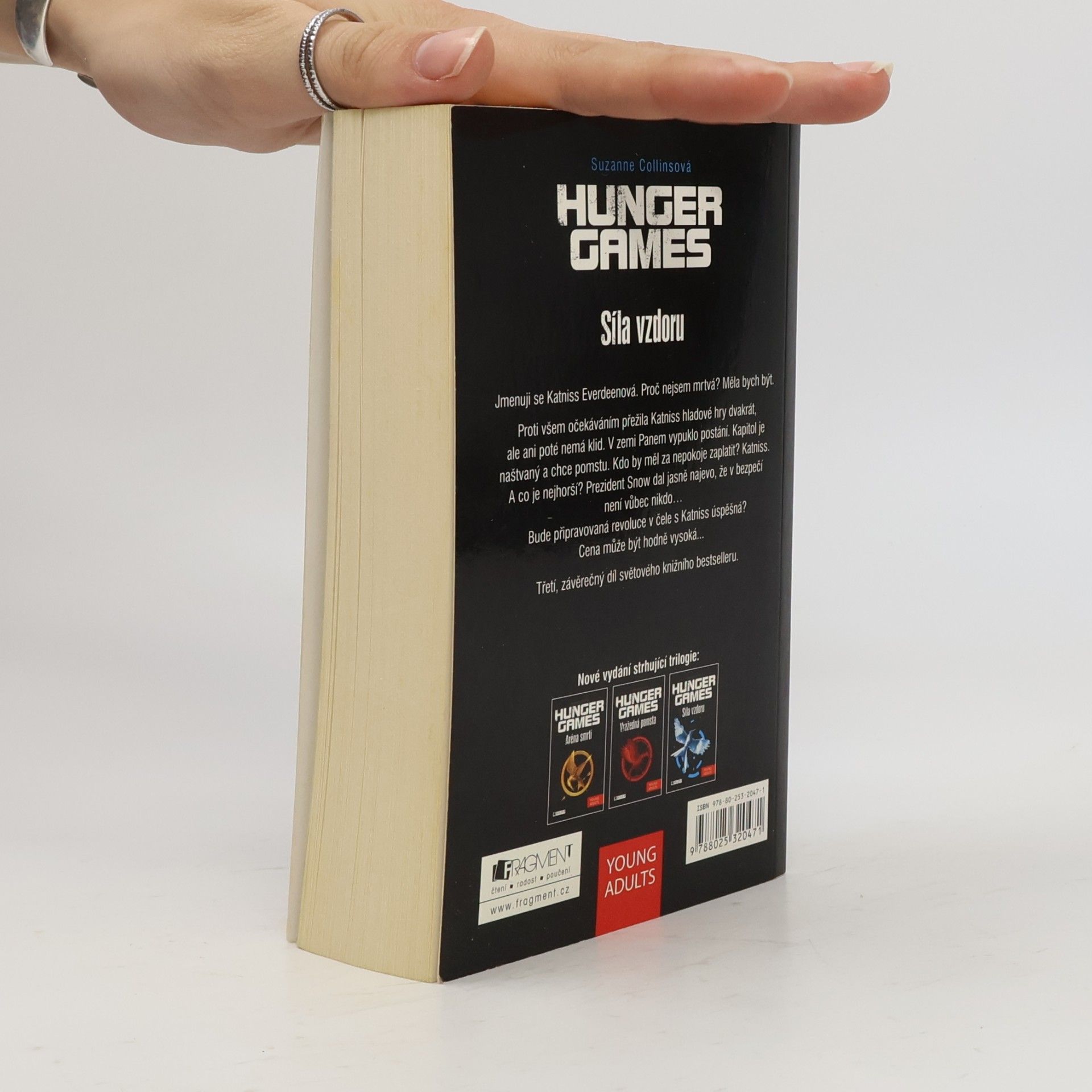 Suzanne Collins Hunger Games. Síla vzdoru