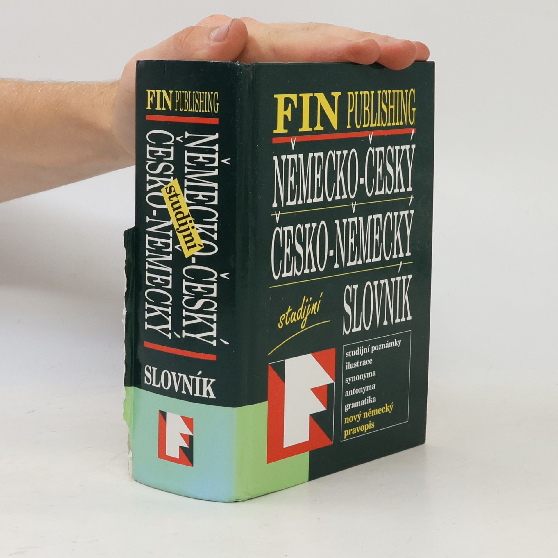 Autorenkollektiv Německo-český, česko-německý studijní slovník