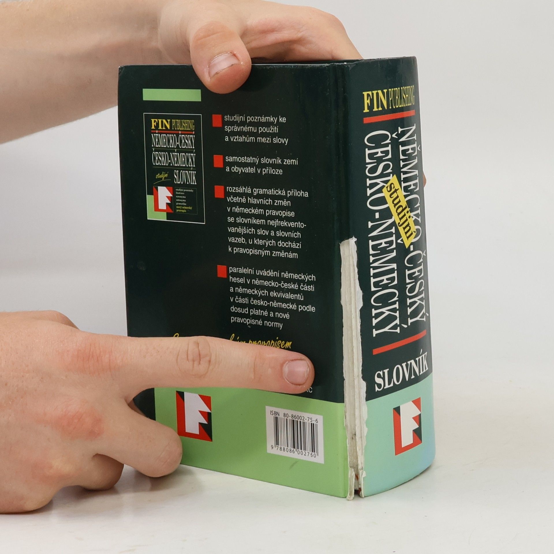 Autorenkollektiv Německo-český, česko-německý studijní slovník