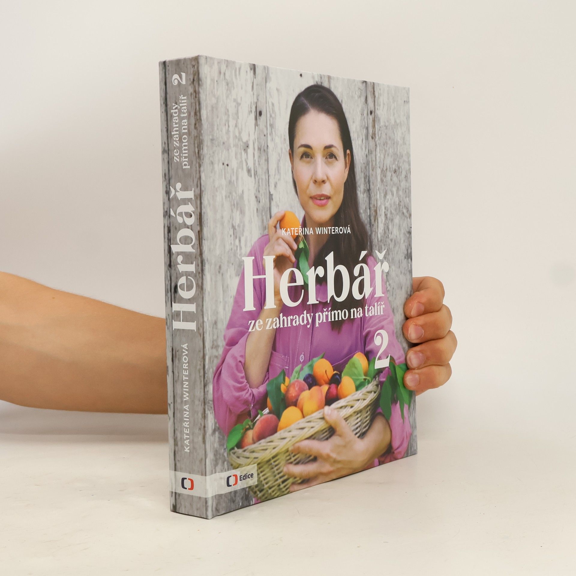Jiří Hroník Herbář ze zahrady přímo na talíř 2
