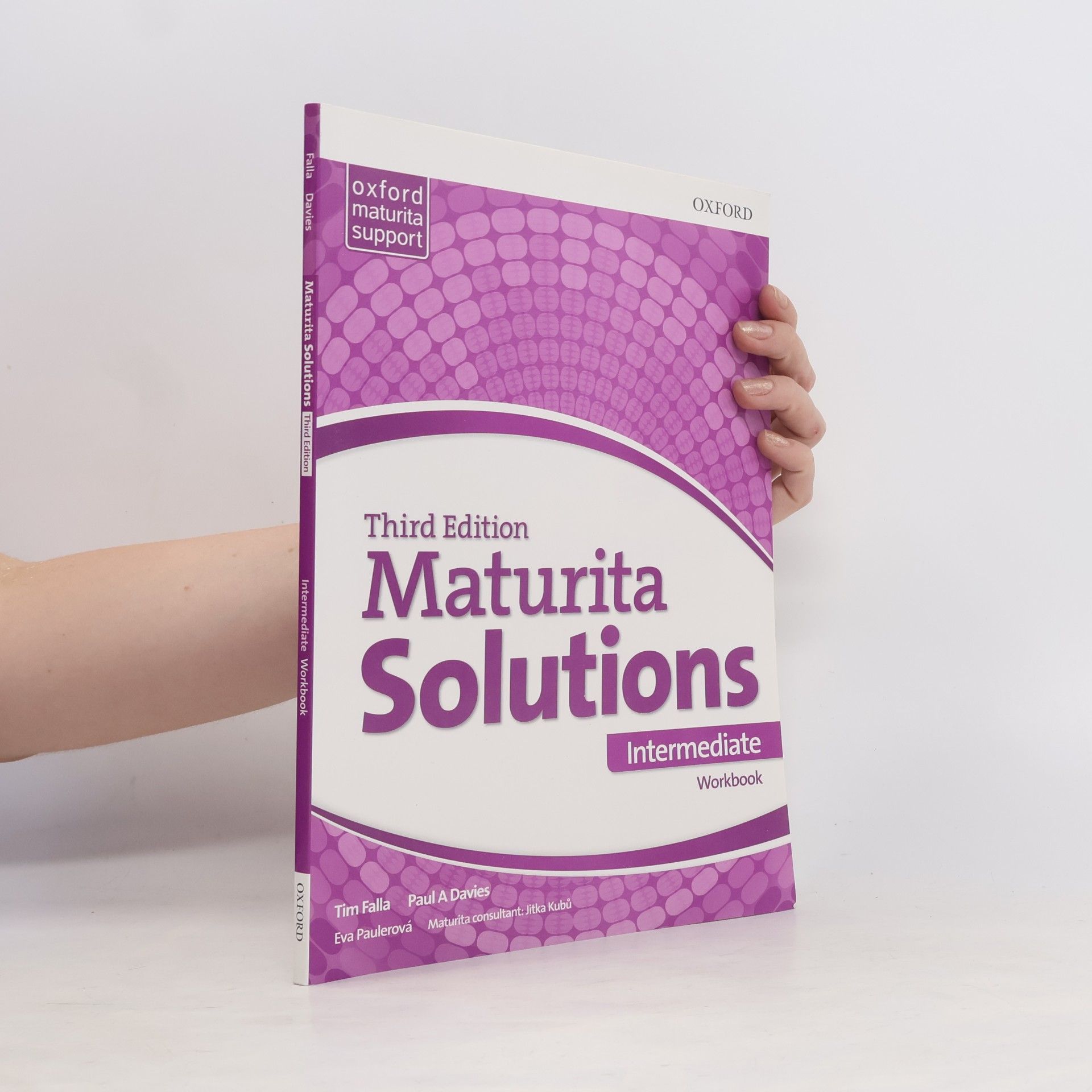 Kolektív autorov Maturita Solutions: Intermediate - Workbook