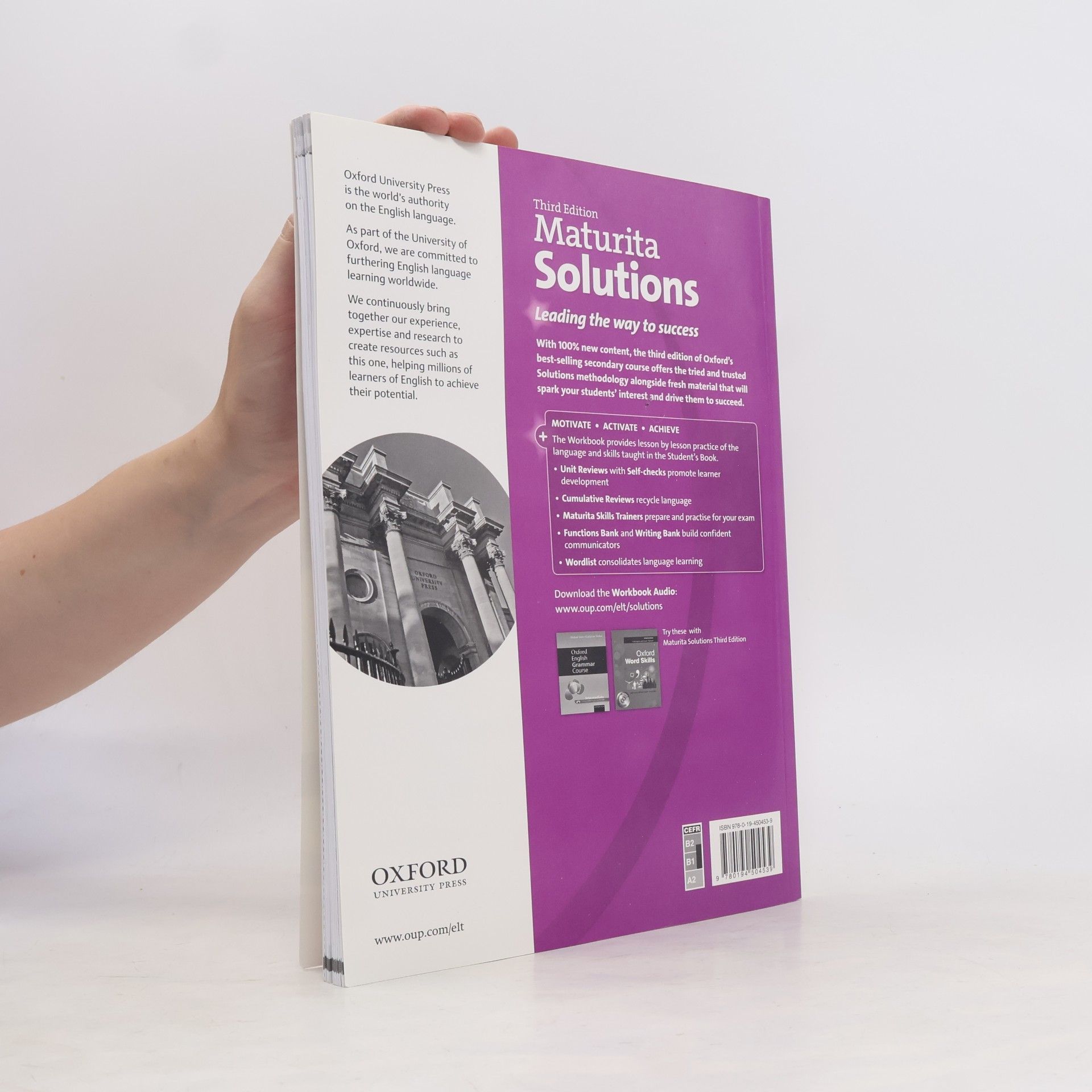 Kolektív autorov Maturita Solutions: Intermediate - Workbook