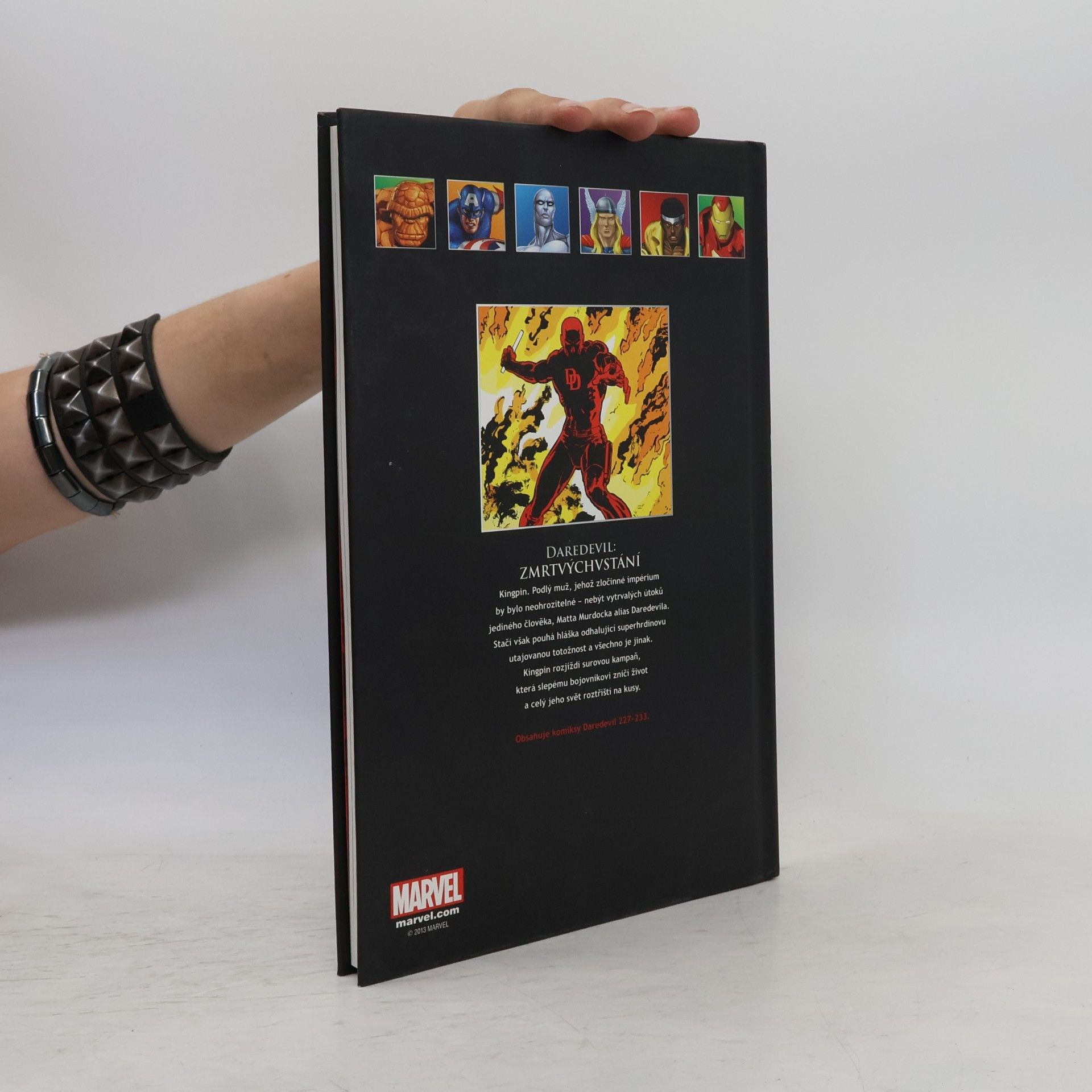 Frank Miller Ultimátní komixový komplet 7. Daredevil. Zmrtvýchvstání