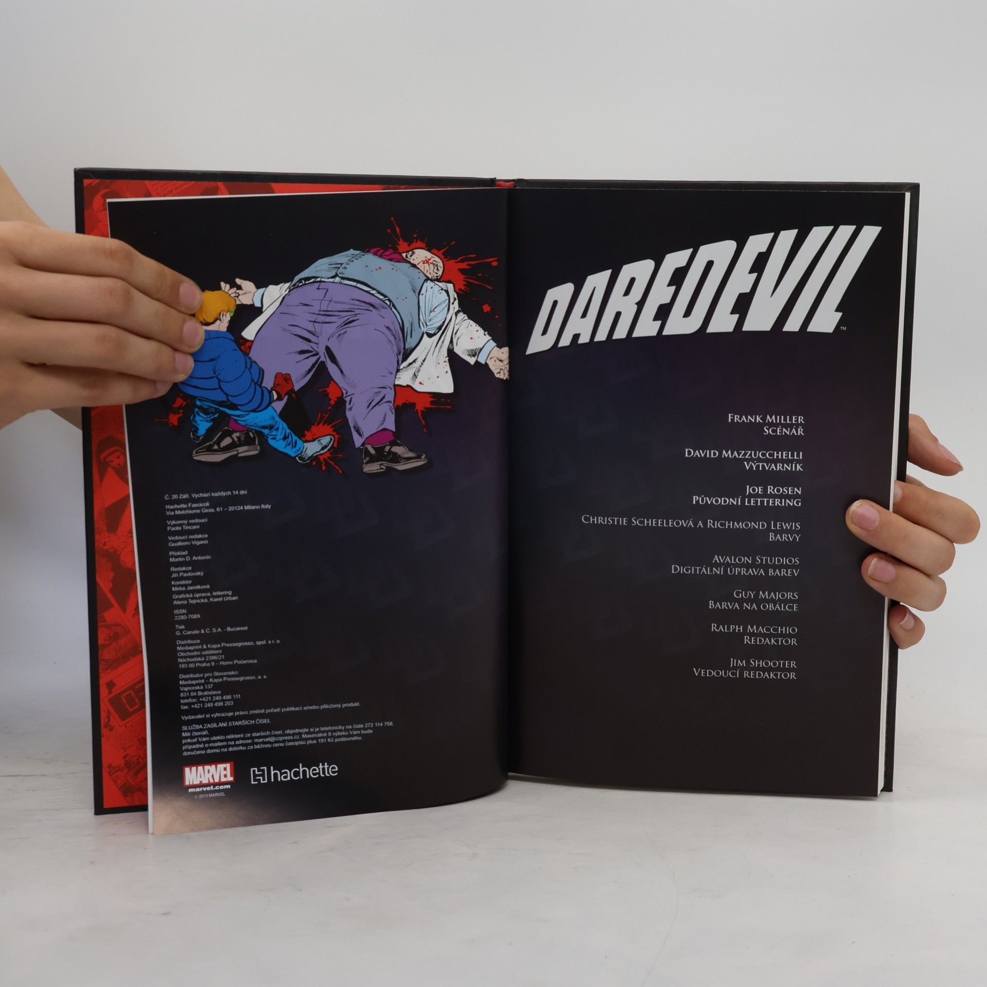 Frank Miller Ultimátní komixový komplet 7. Daredevil. Zmrtvýchvstání