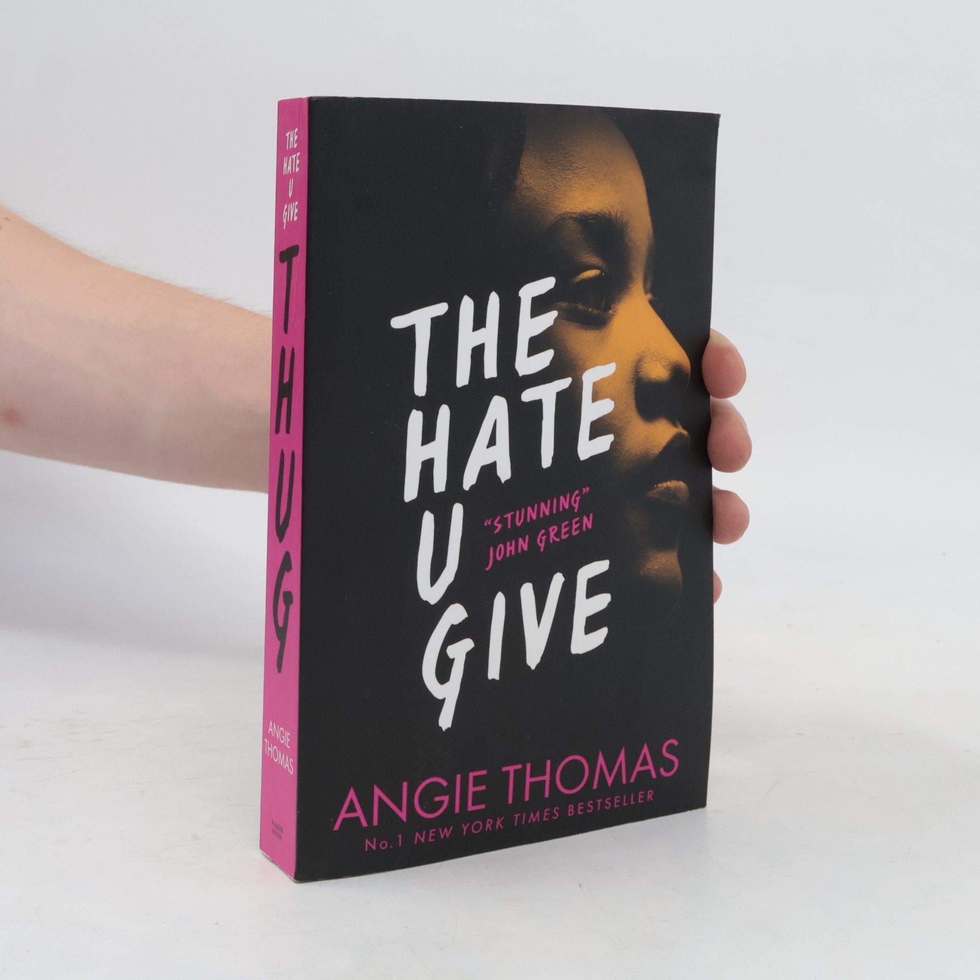 Angie Thomas The Hate U Give