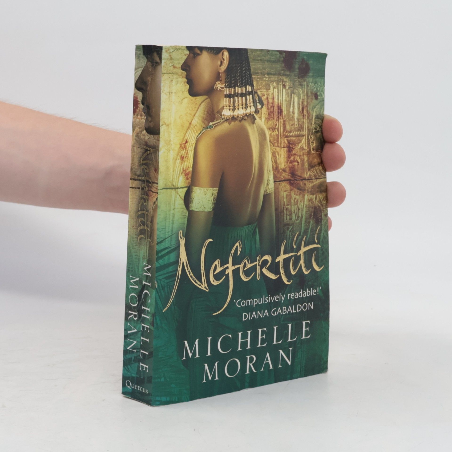 Michelle Moran Nefertiti