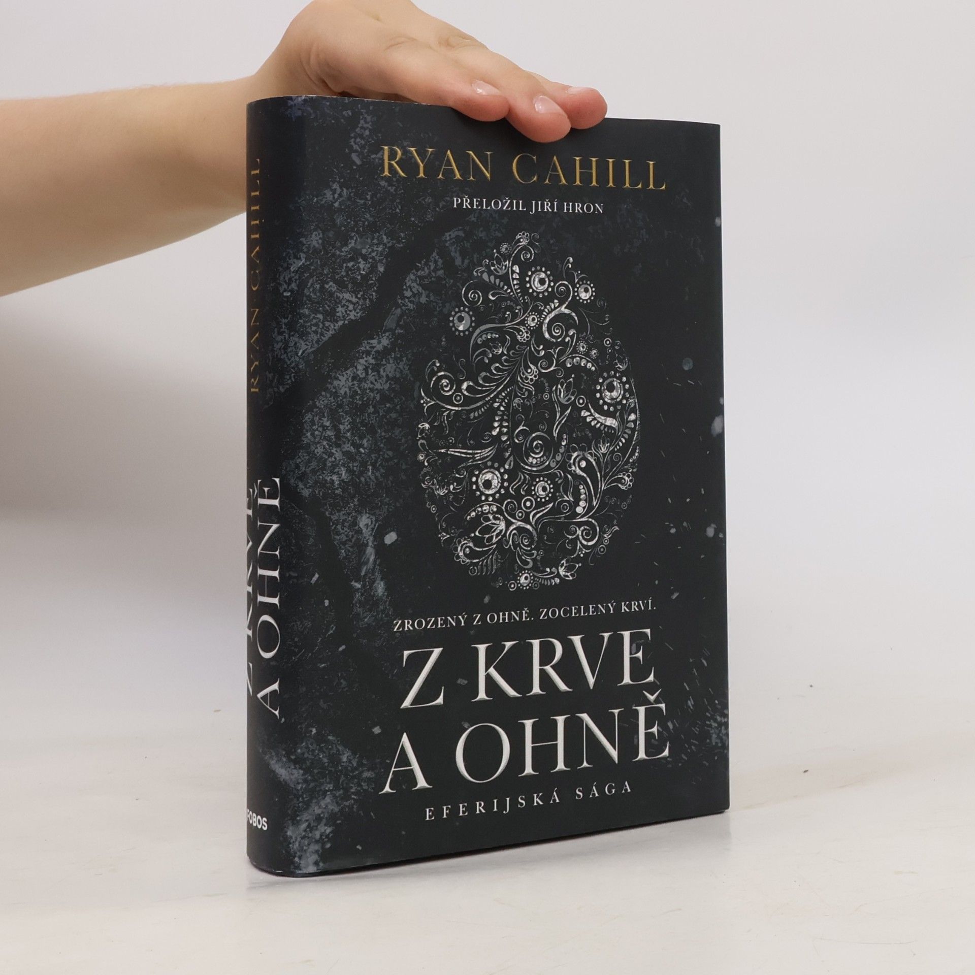 Ryan Cahill Z krve a ohně