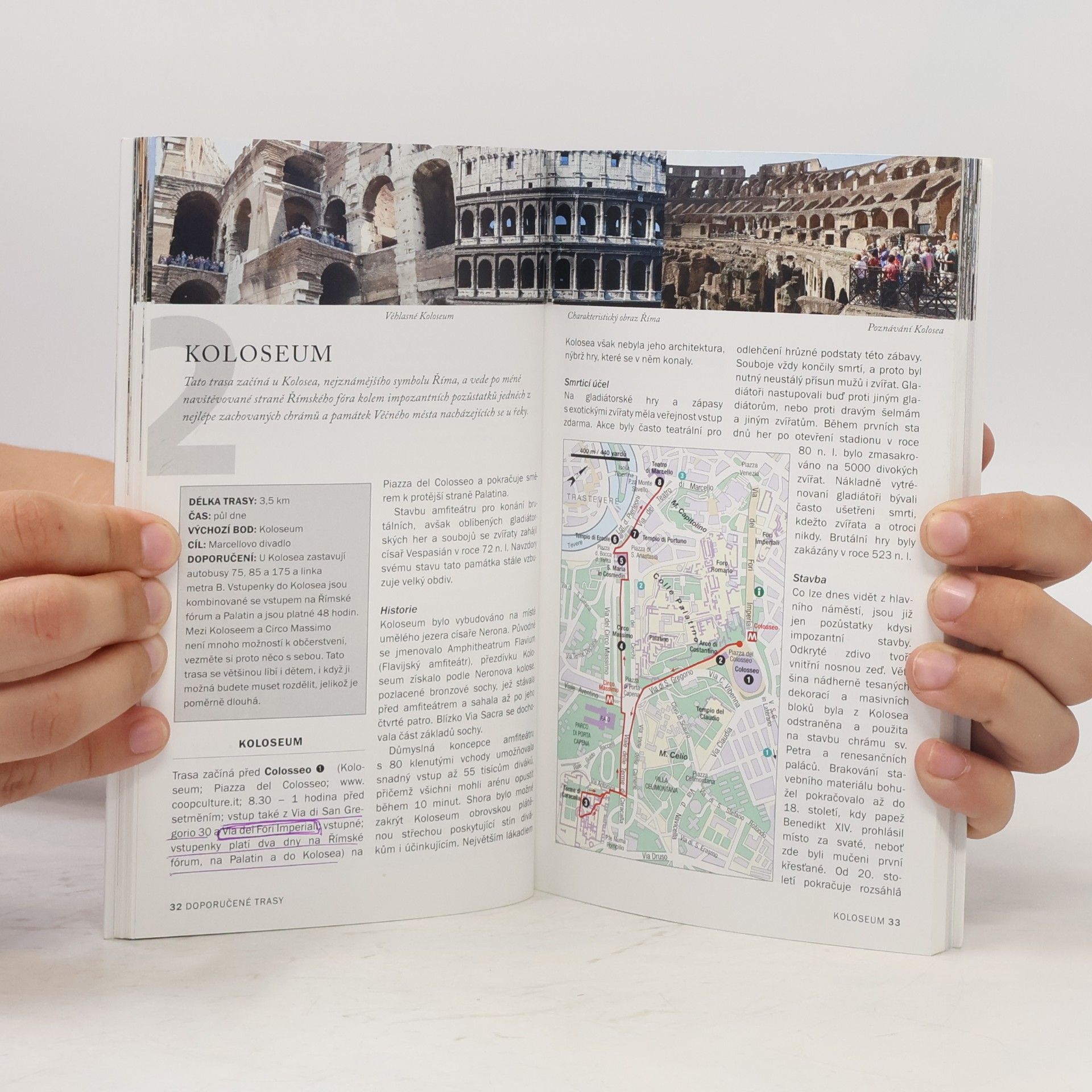 Collectif d'auteurs Řím (průvodce s přiloženou mapou)