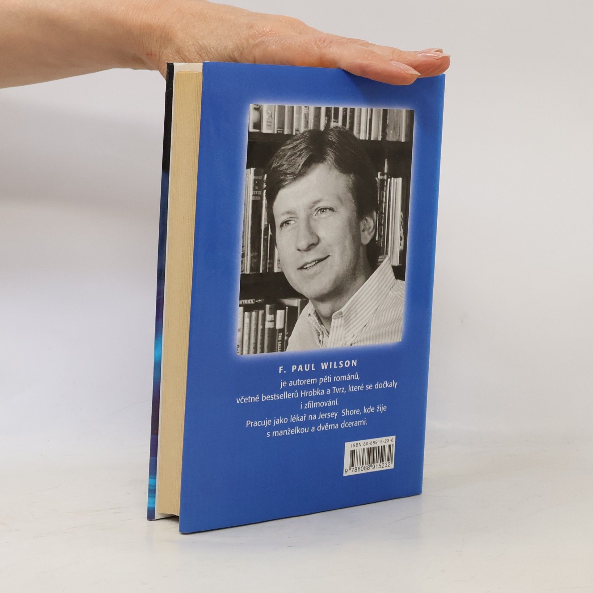 Francis Paul Wilson Zachraň mne a zemři
