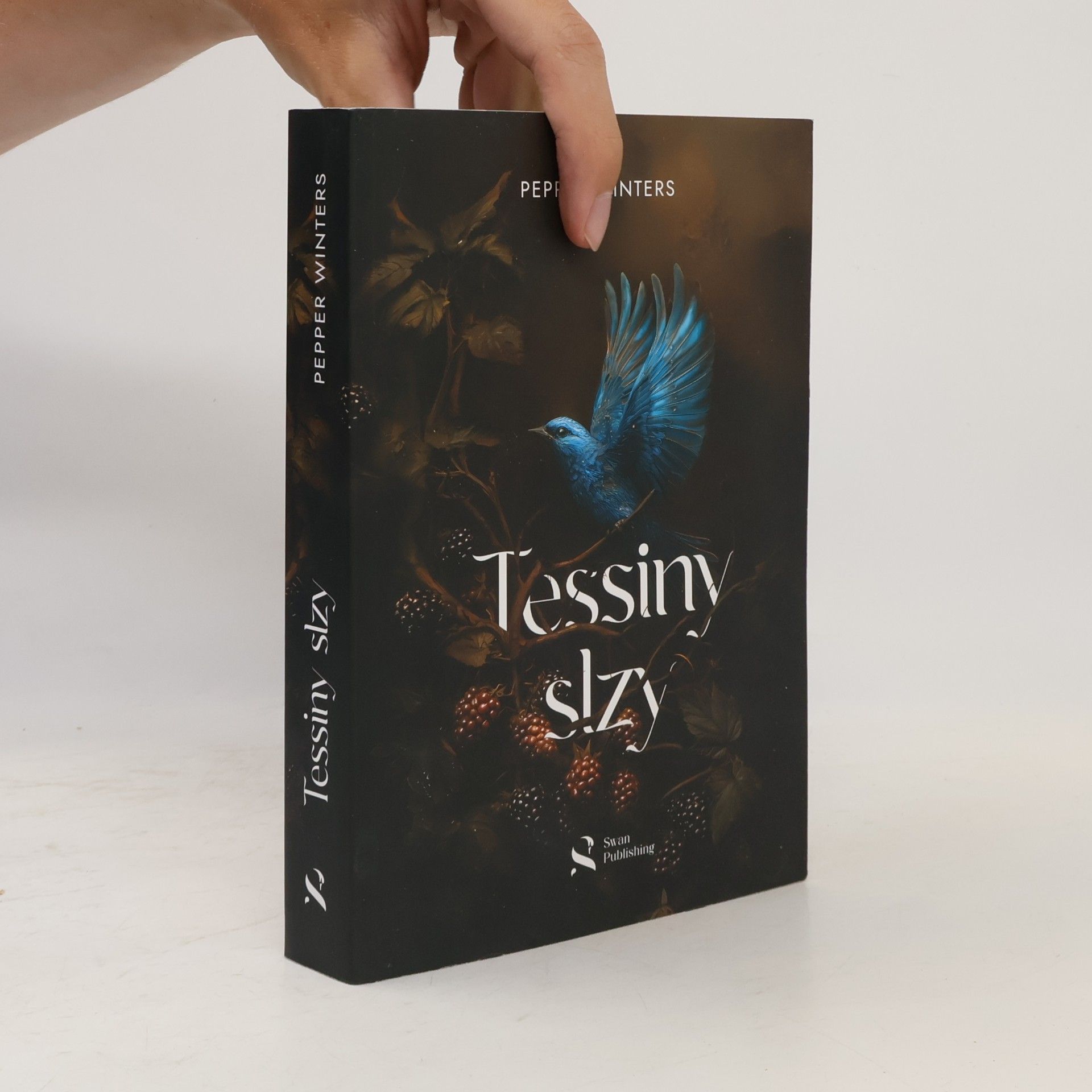 Pepper Winters Tessiny slzy