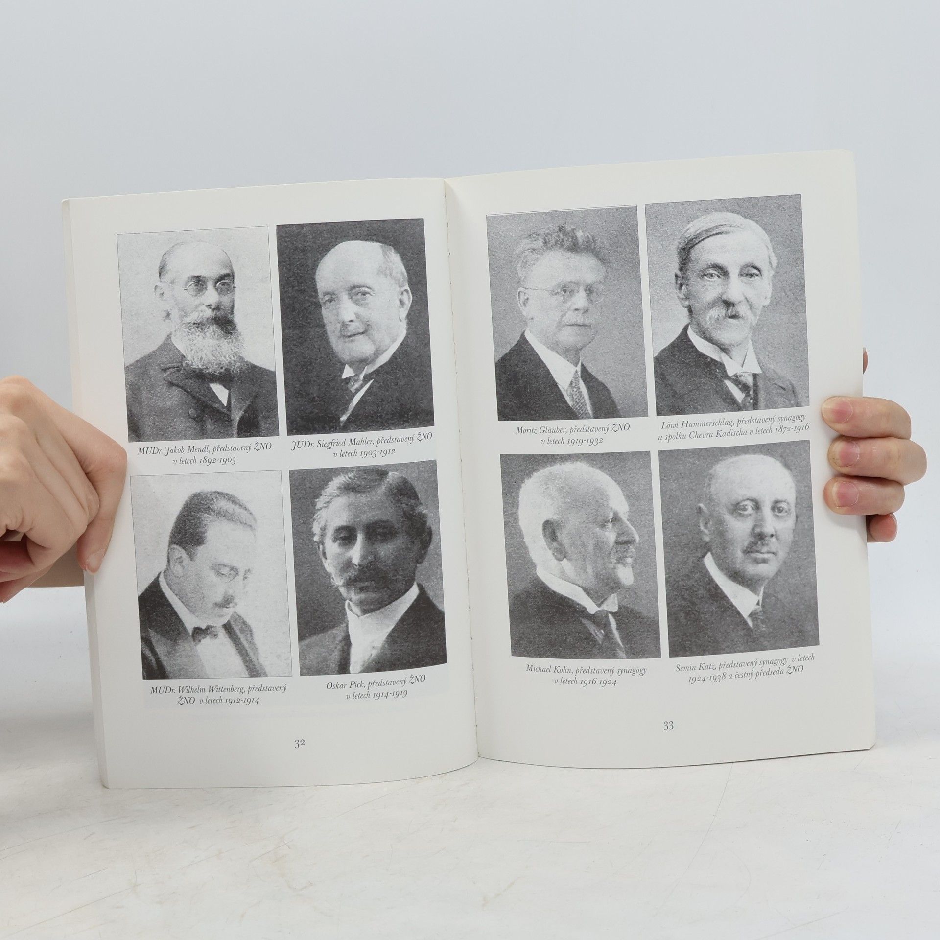 Tomáš Fedorovič Historie židovské komunity v Ústí nad Labem. The History of The Jewish Community in Ústí nad Labem. Geschichte der Juden in Aussig an der Elbe