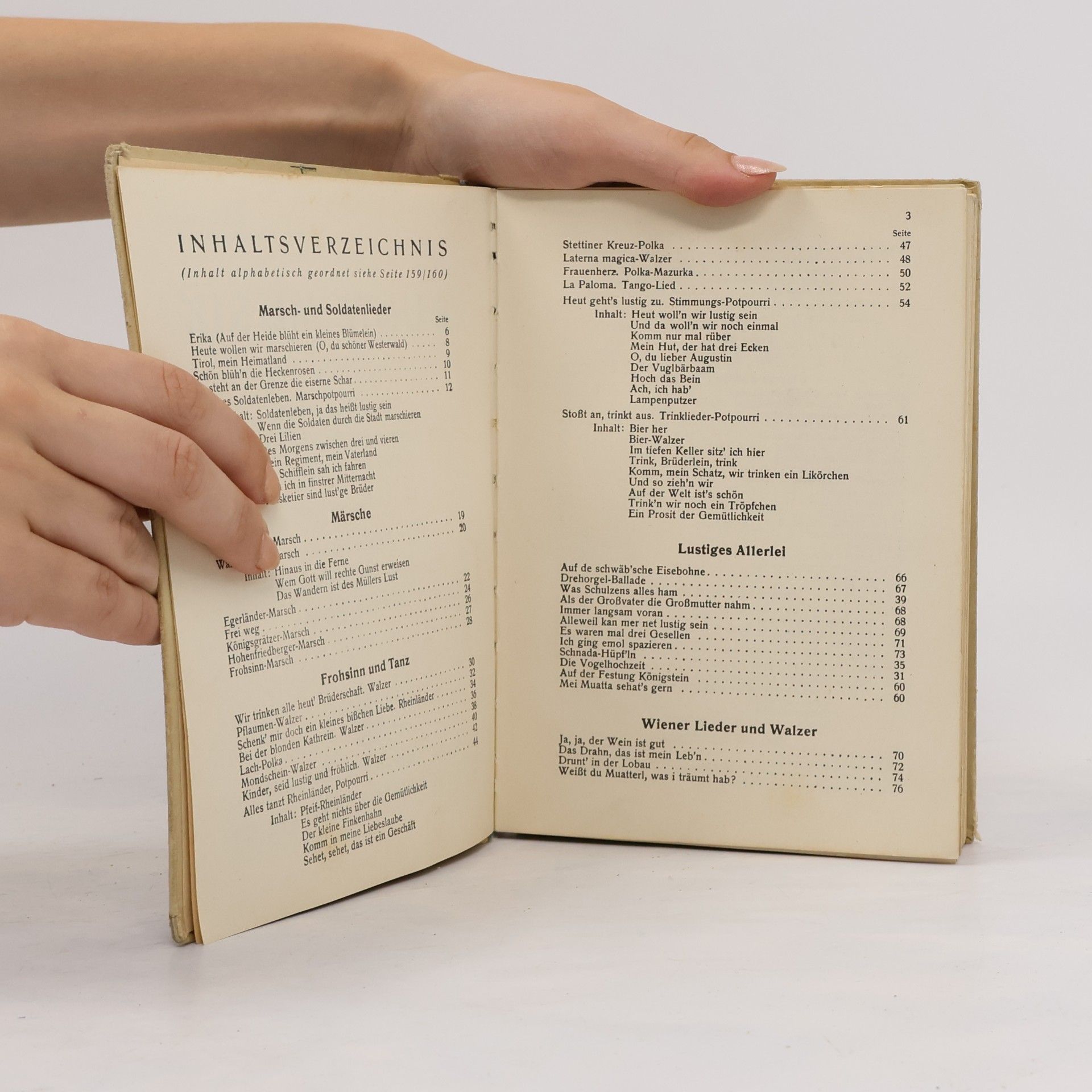 Autorenkollektiv Bunte Musik: 150 Lieder, Tänze, Märsche und Unterhaltungsstücke für Akkordeon