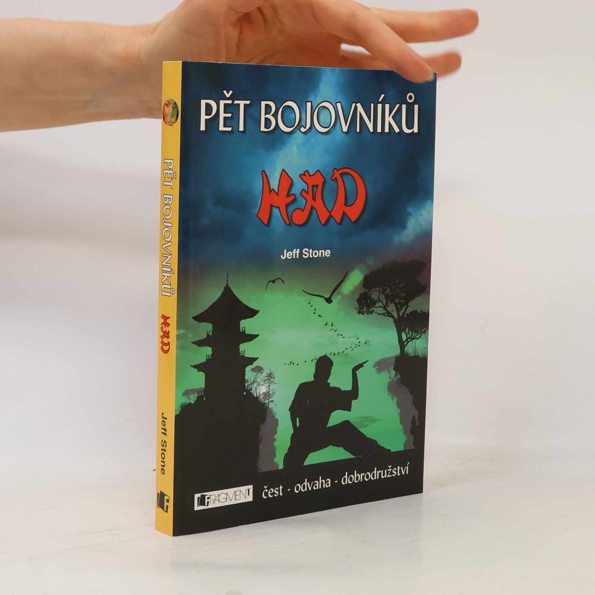 Jeff Stone Pět bojovníků. Had