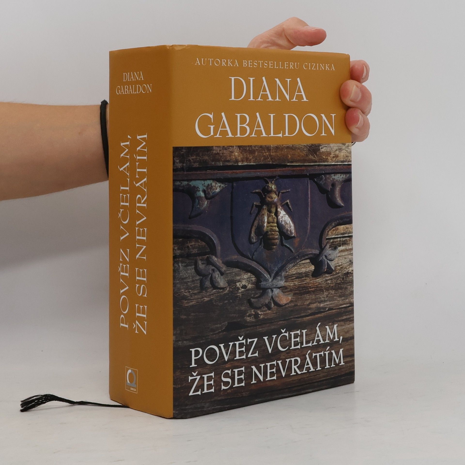 Diana Gabaldon Pověz včelám, že se nevrátím
