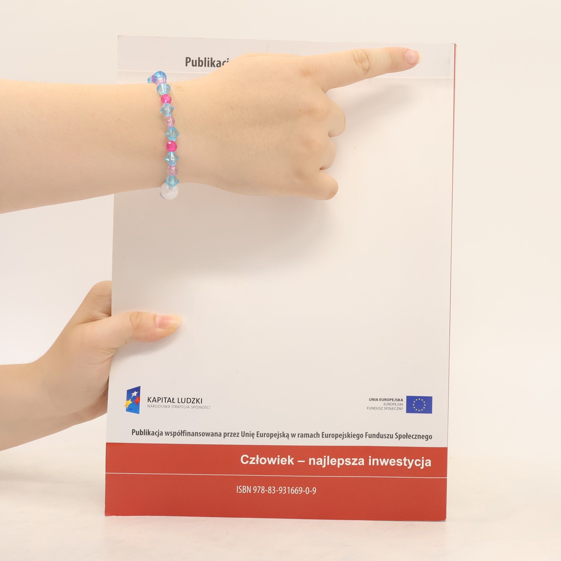 Agnieszka Sobala-Gwosdz Badanie trendów rozwojowych w województwie śląskim poprzez wyznaczenie ośrodków wzrostu i obszarów stagnacji