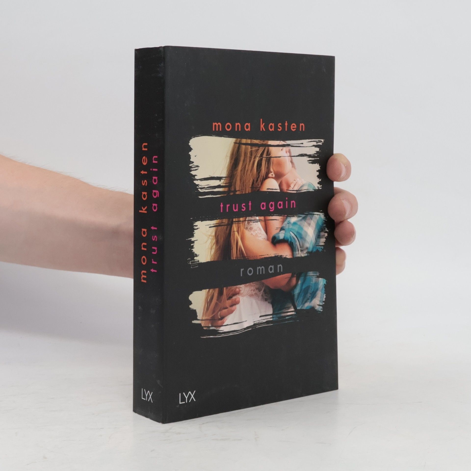 Mona Kasten Trust again