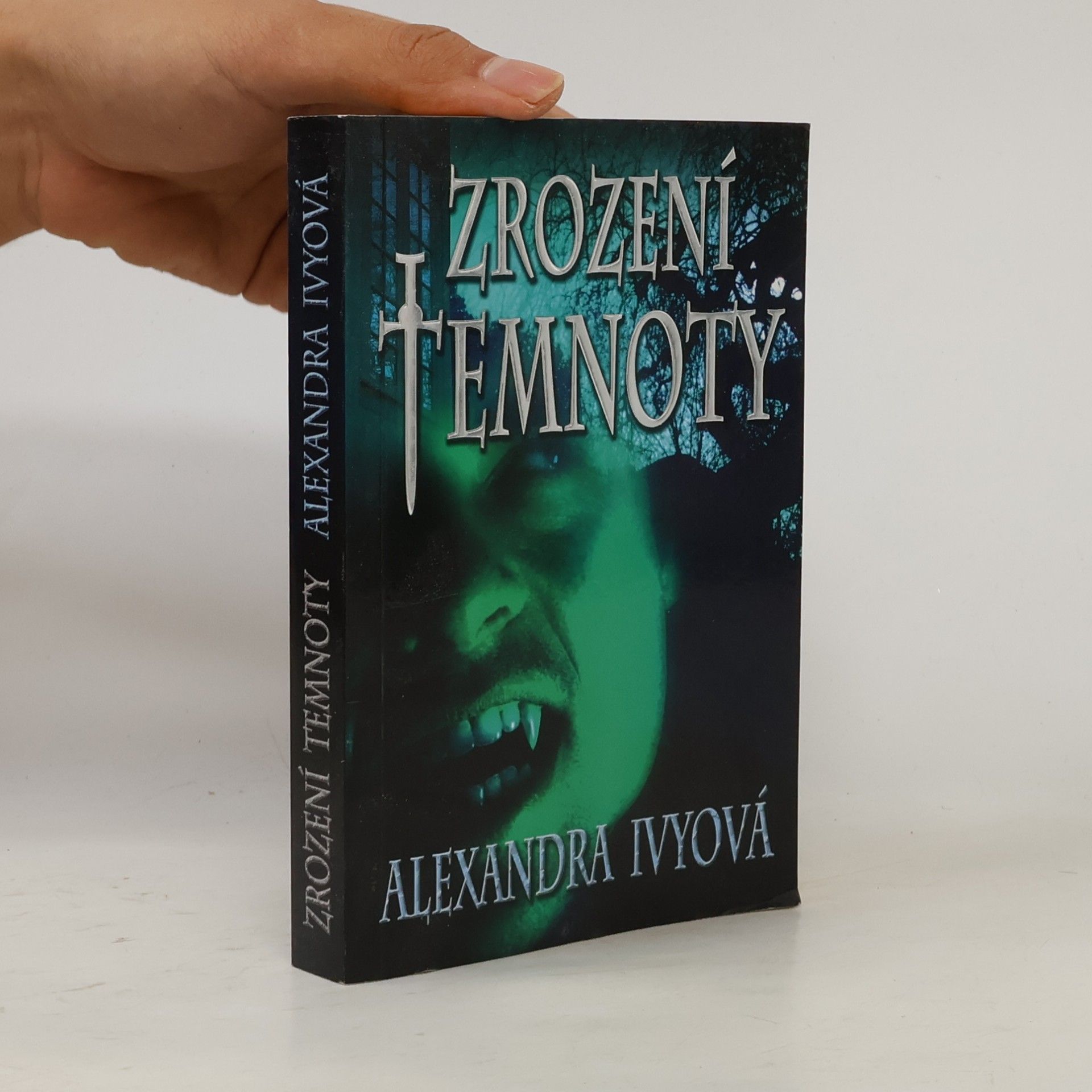 Alexandra Ivy Zrození temnoty
