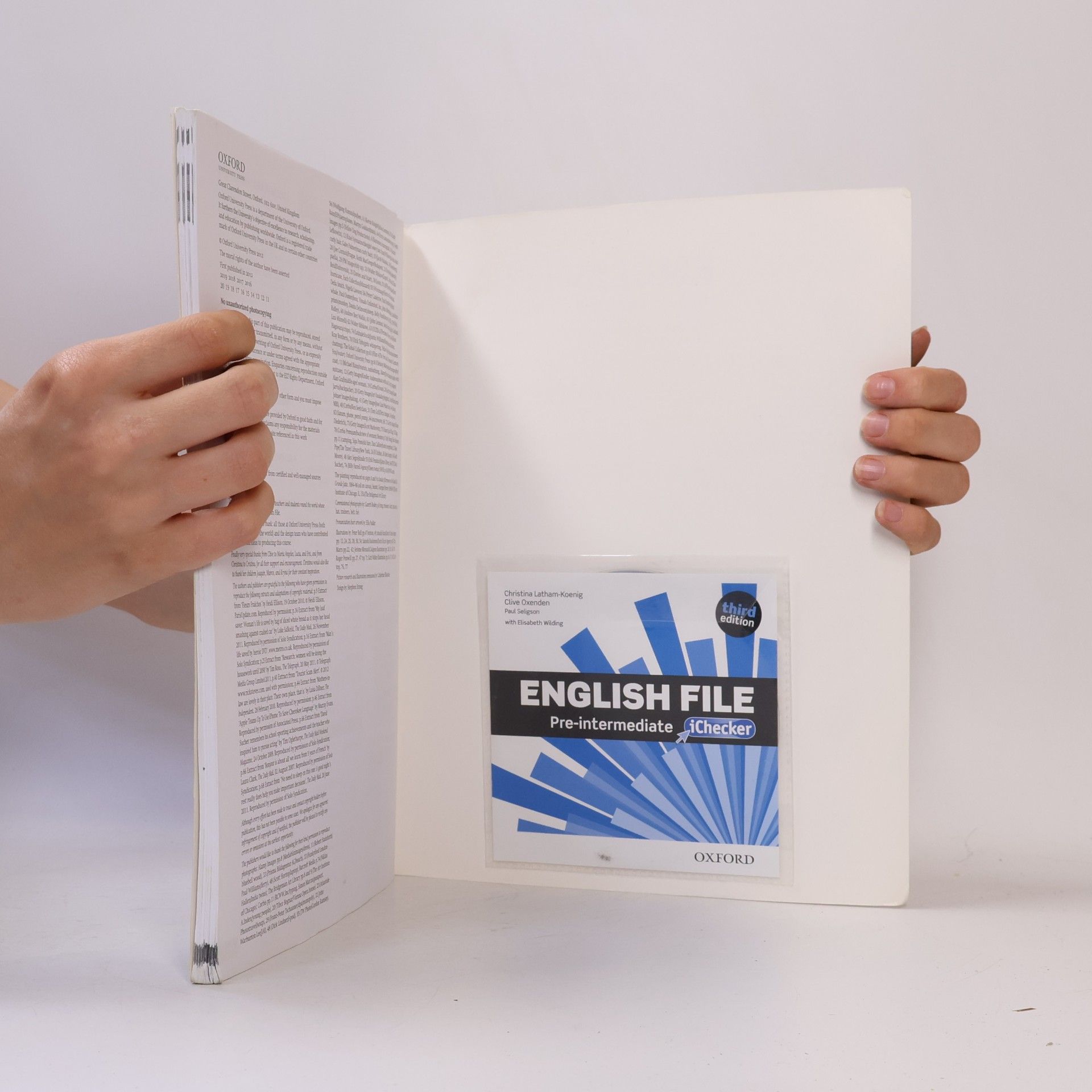 Christina Latham-Koenig English file. Pre-intermediate. Workbook with key