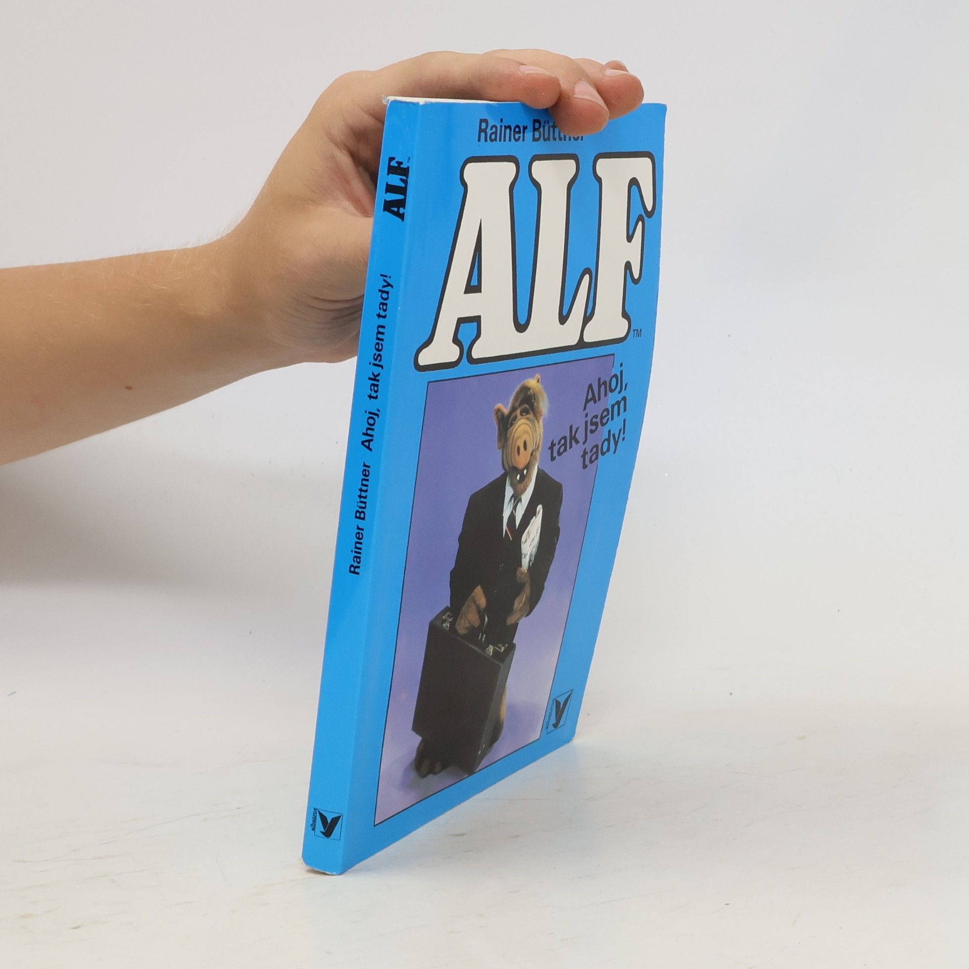 Alf. Ahoj, tak jsem tady!