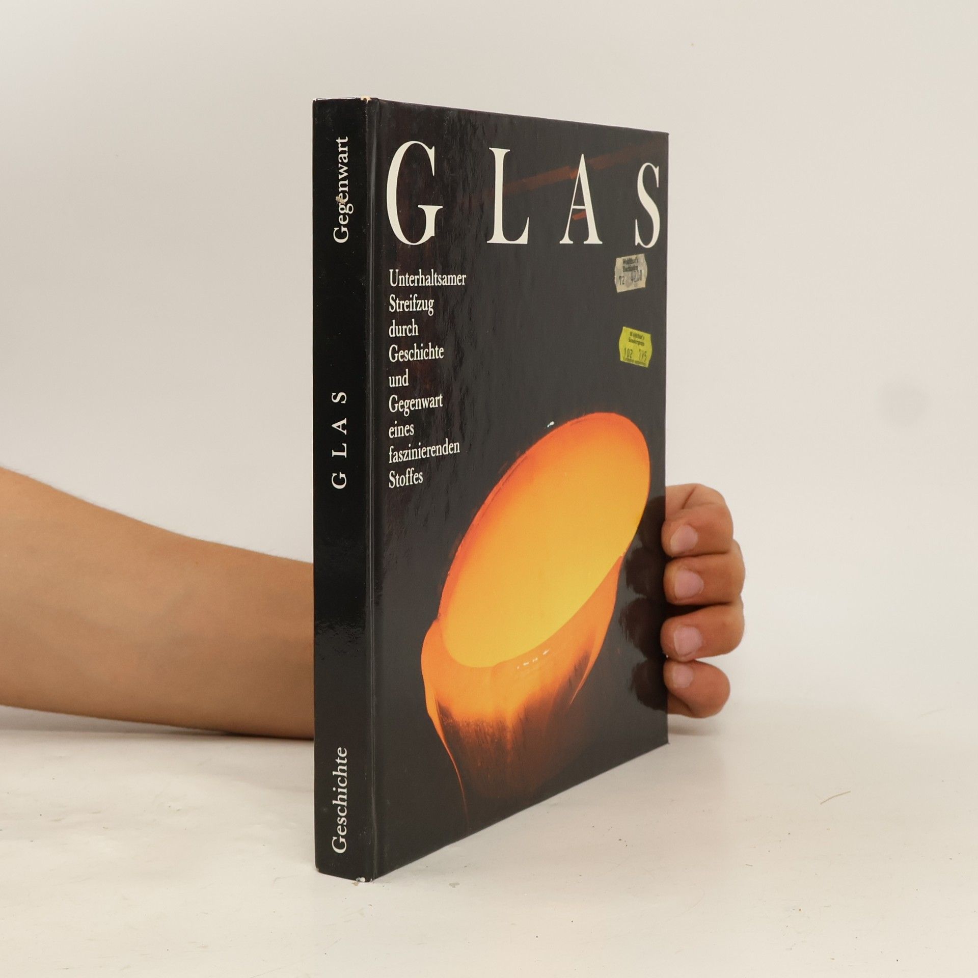 Walter Nachtigall Glas : Unterhaltsamer Streifzug durch Geschichte und Gegenwart eines faszinierenden Stoffes
