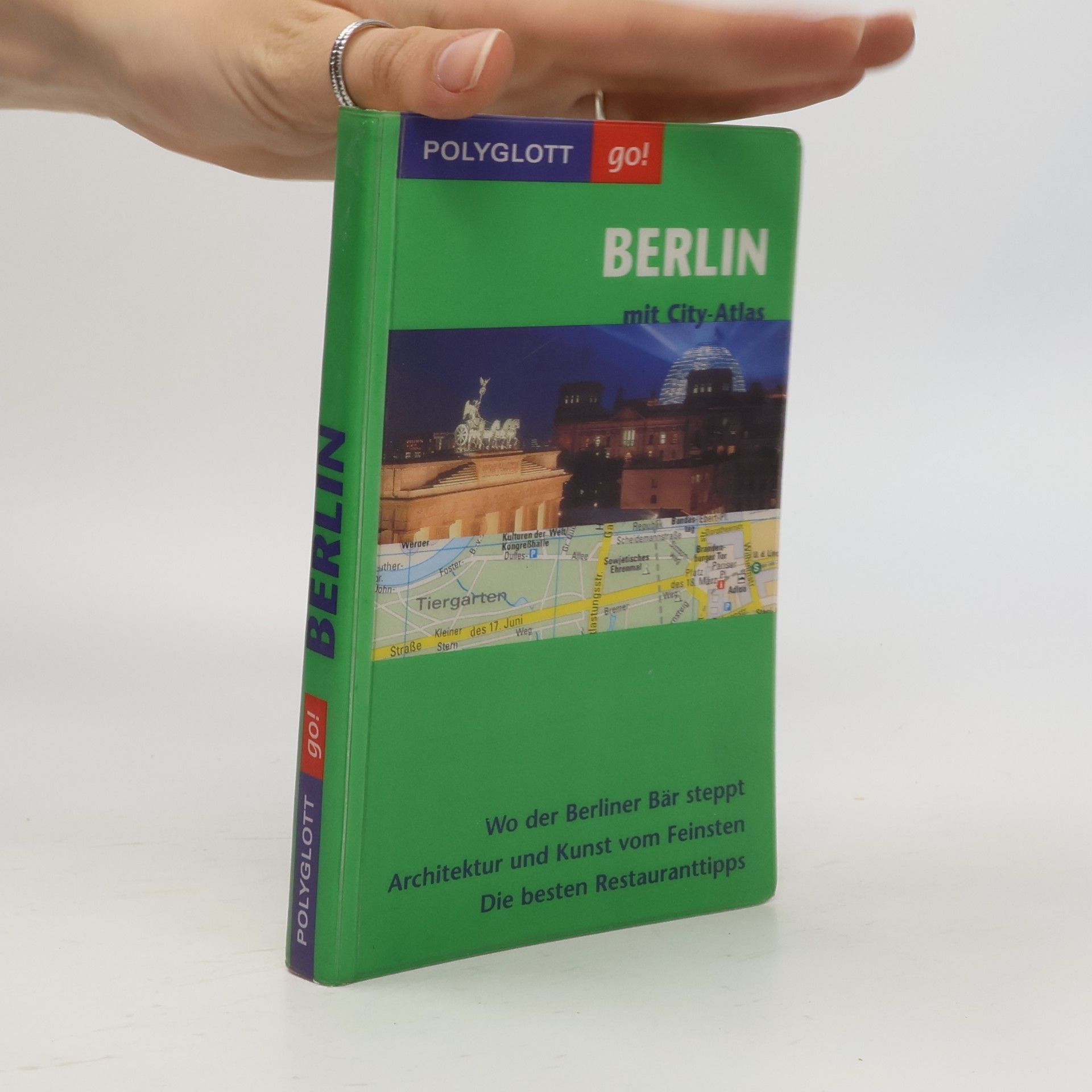 Manuela Blisse Berlin