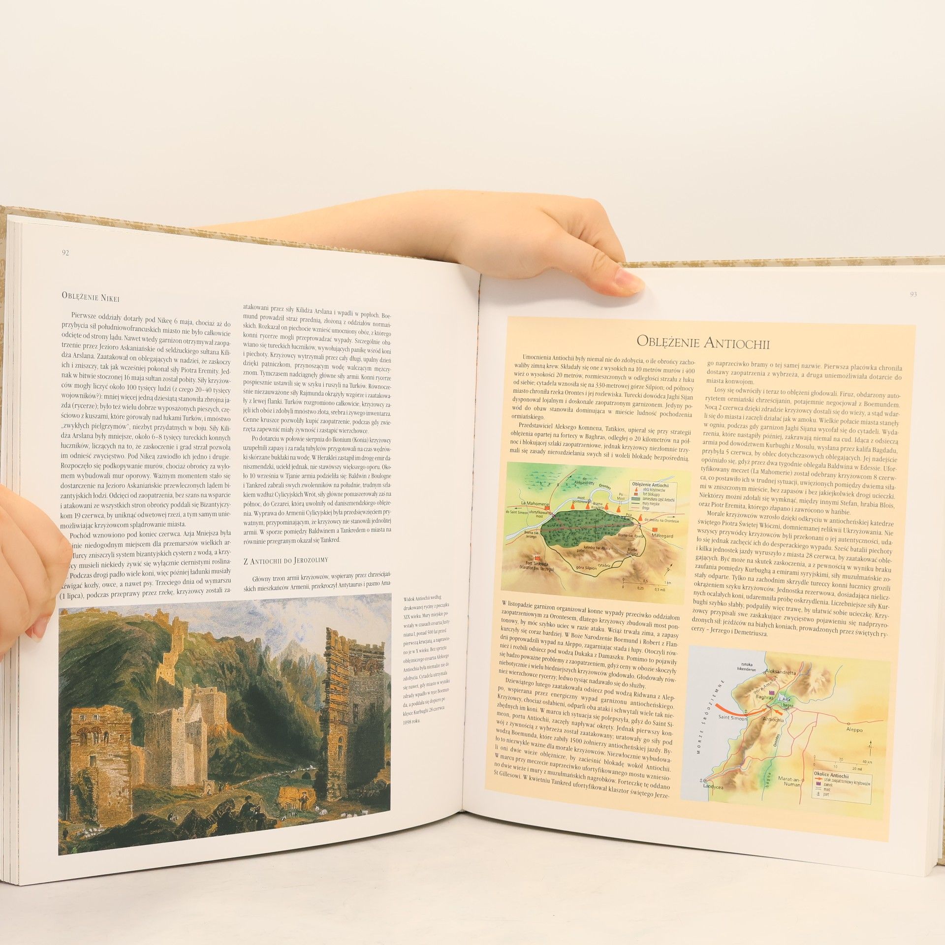 Matthew Bennett Atlas sztuki wojennej w średniowieczu 768-1487
